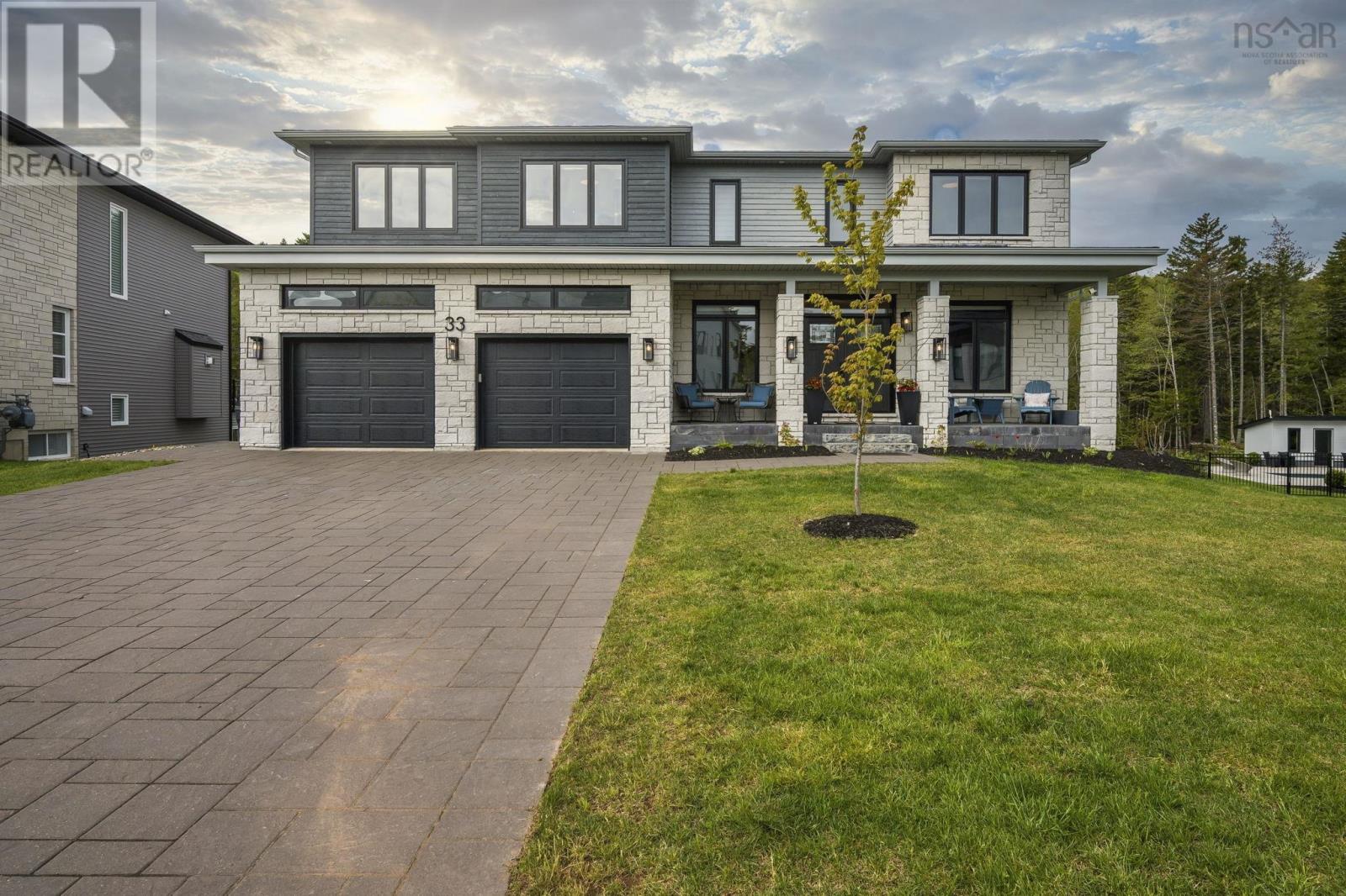 Property at 33 Cairnstone Lane image 1