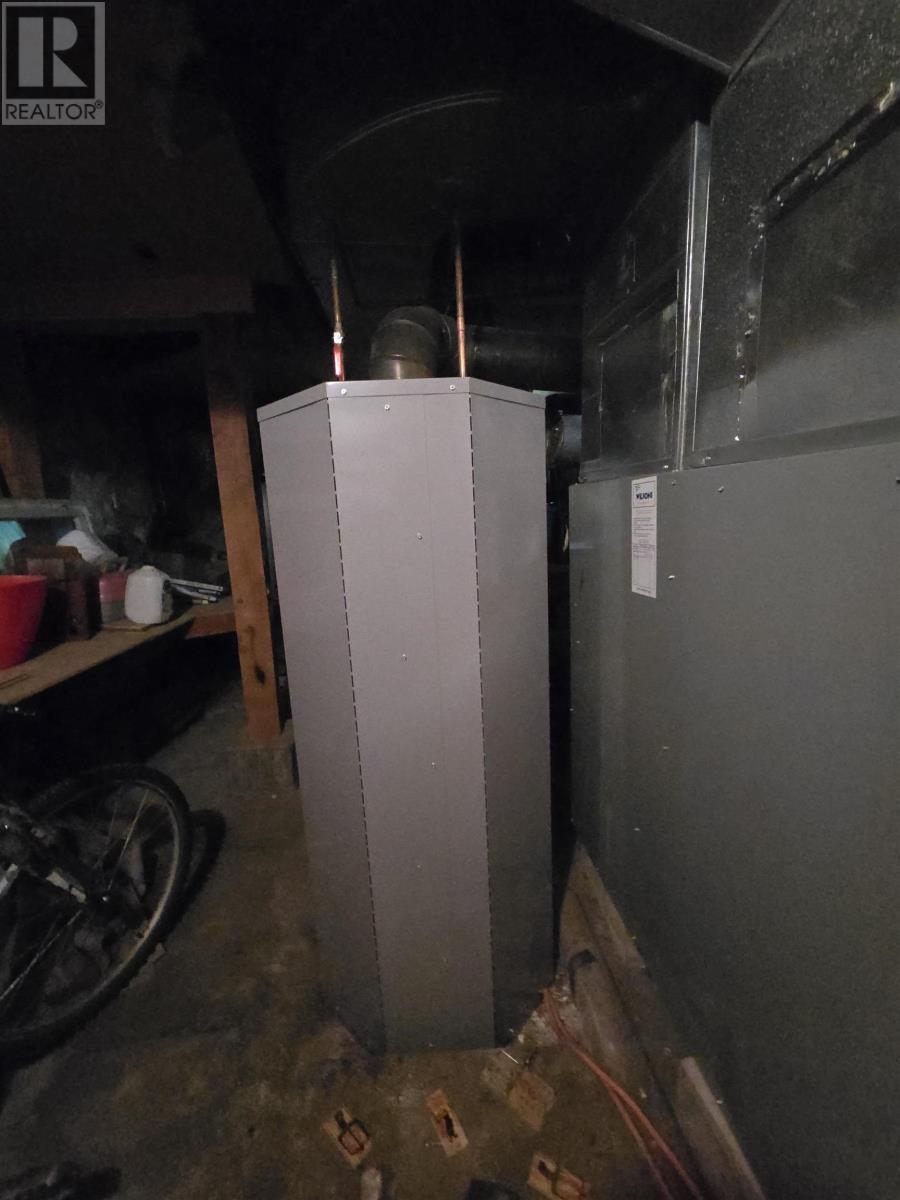 63 Elm Street, Bridgewater, Nova Scotia  B4V 2V5 - Photo 29 - 202512438