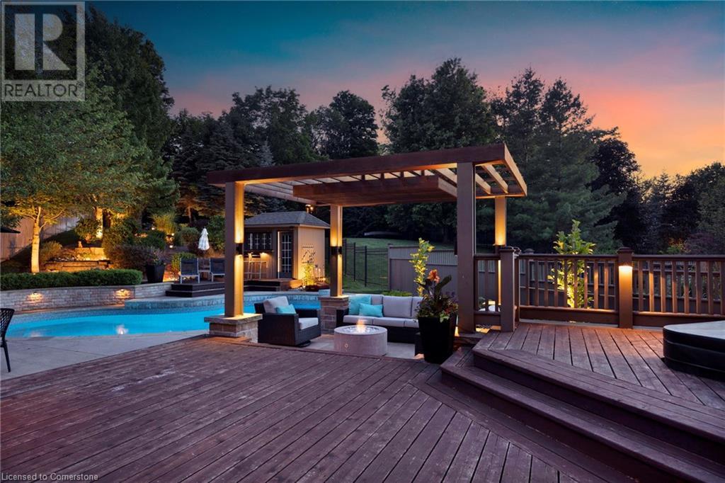 Property at 847 CREEKSIDE Drive image 3