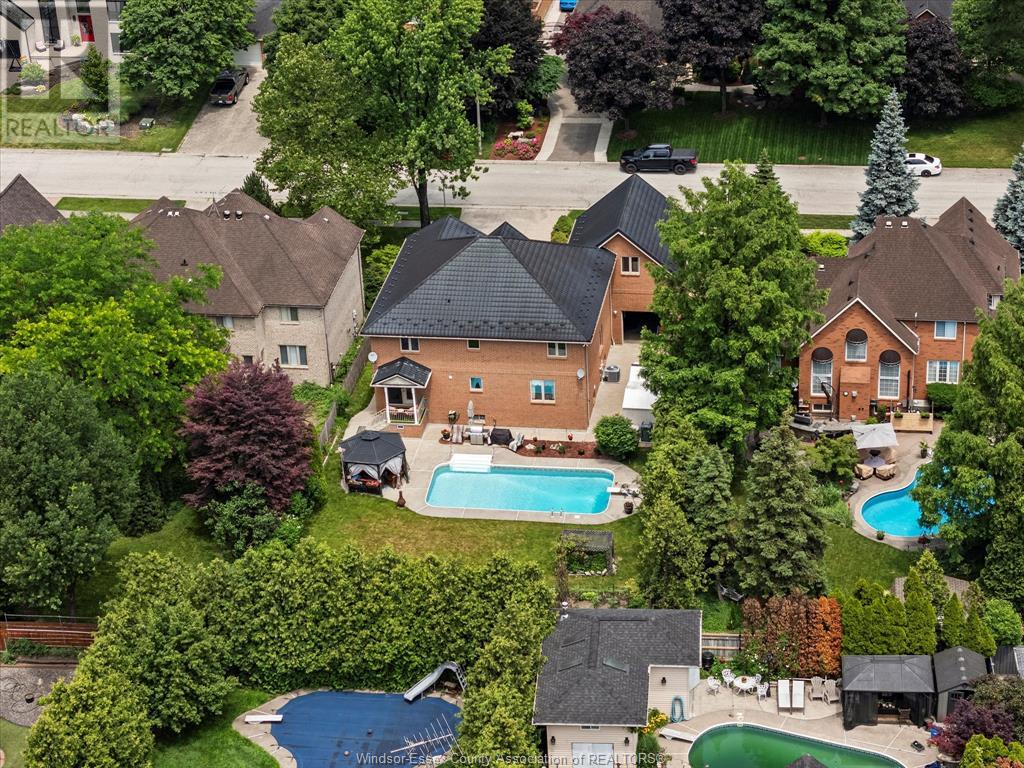 Property at 315 MAJESTIC DRIVE image 2