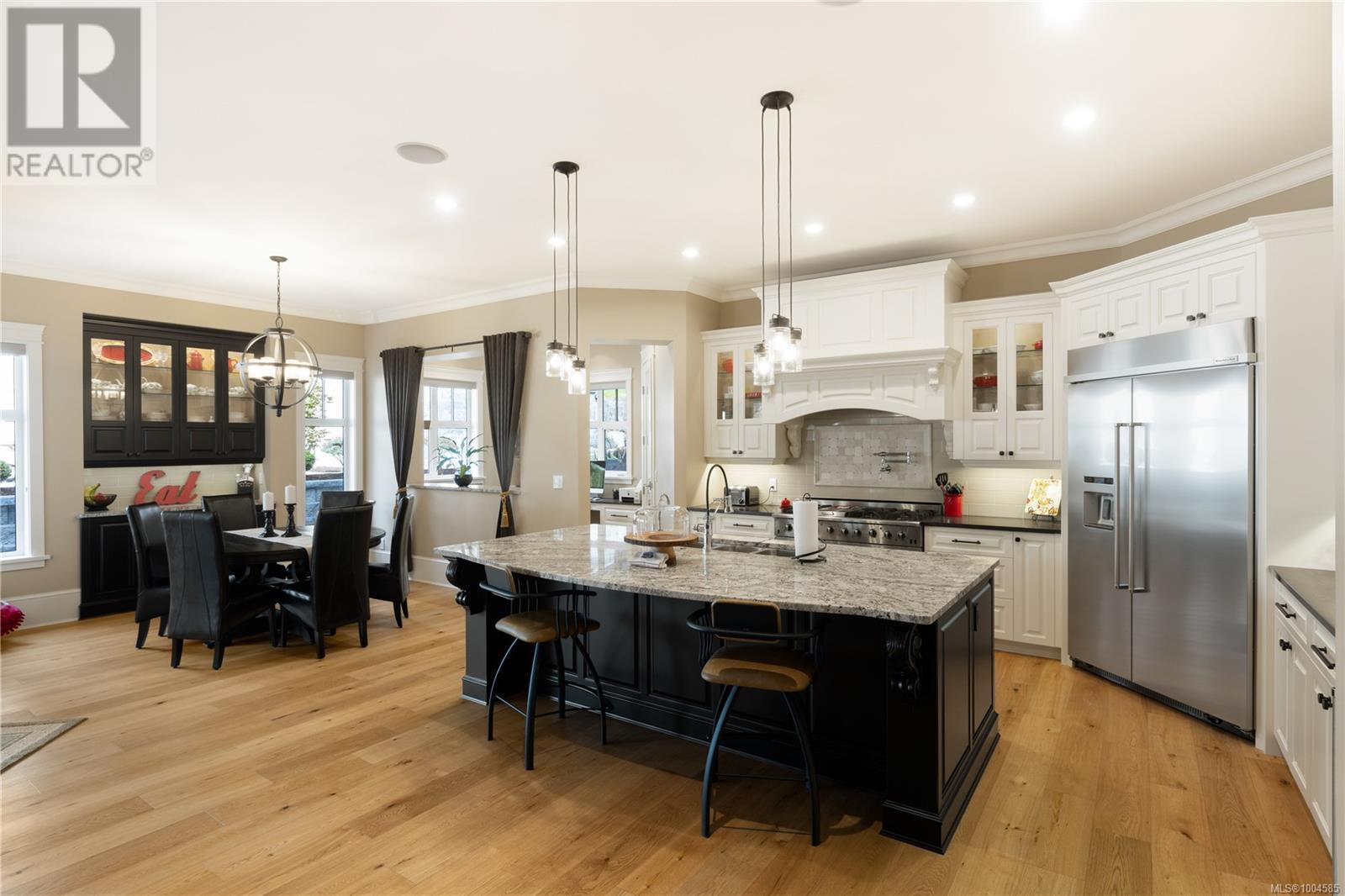 5191 Santa Clara Ave, Saanich, British Columbia  V8Y 1W5 - Photo 14 - 1004585