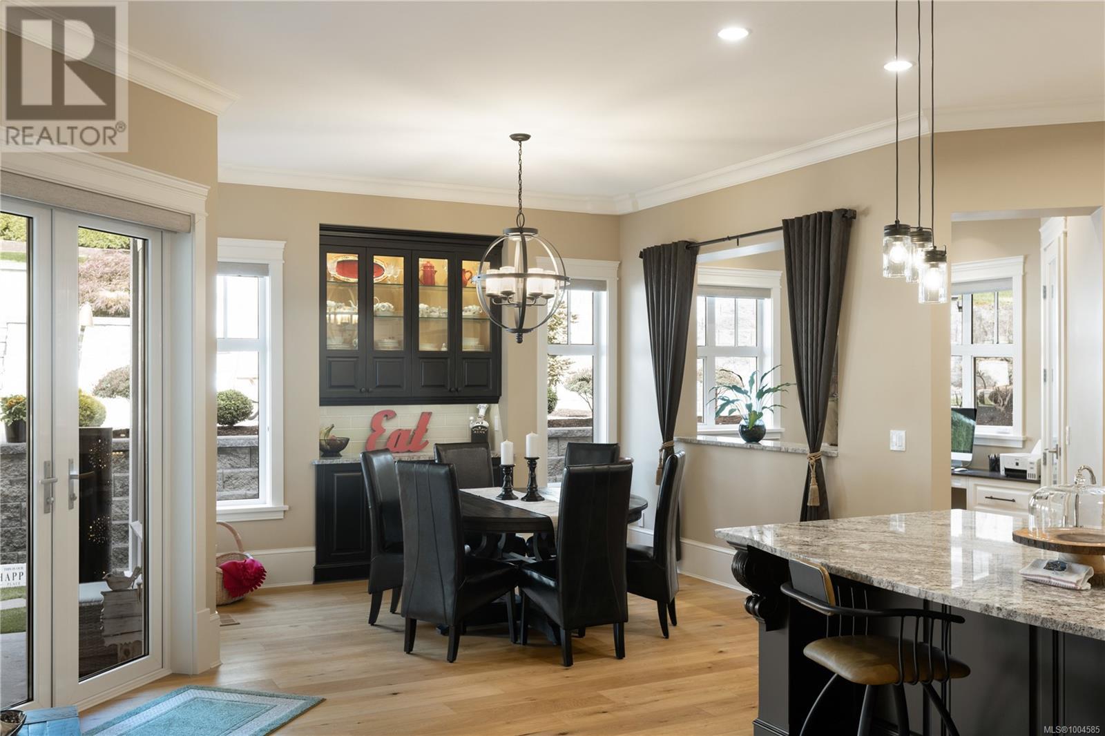 5191 Santa Clara Ave, Saanich, British Columbia  V8Y 1W5 - Photo 15 - 1004585