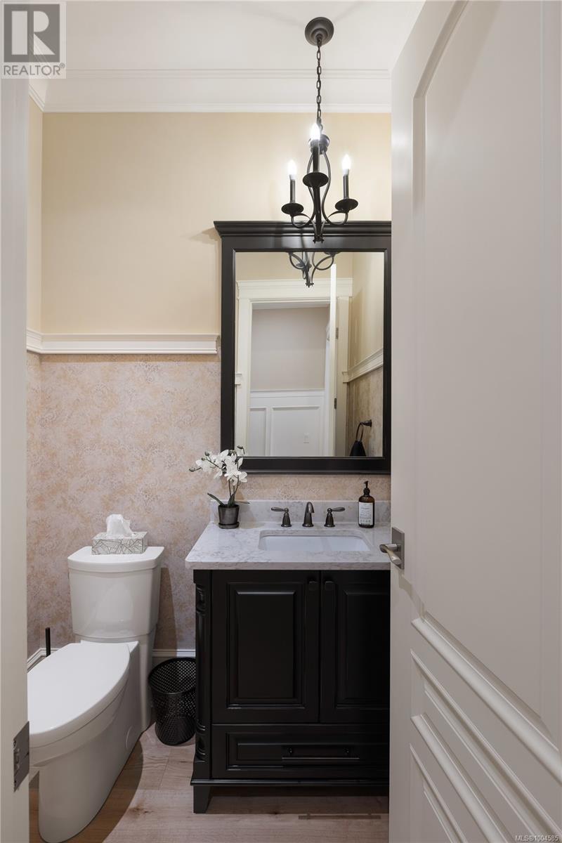 5191 Santa Clara Ave, Saanich, British Columbia  V8Y 1W5 - Photo 22 - 1004585