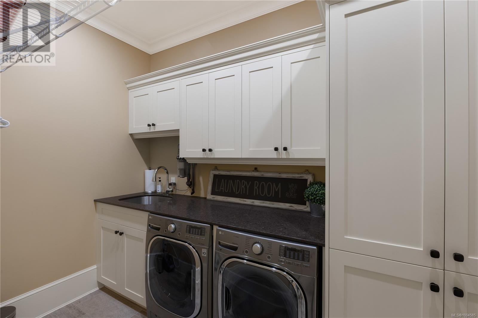 5191 Santa Clara Ave, Saanich, British Columbia  V8Y 1W5 - Photo 23 - 1004585