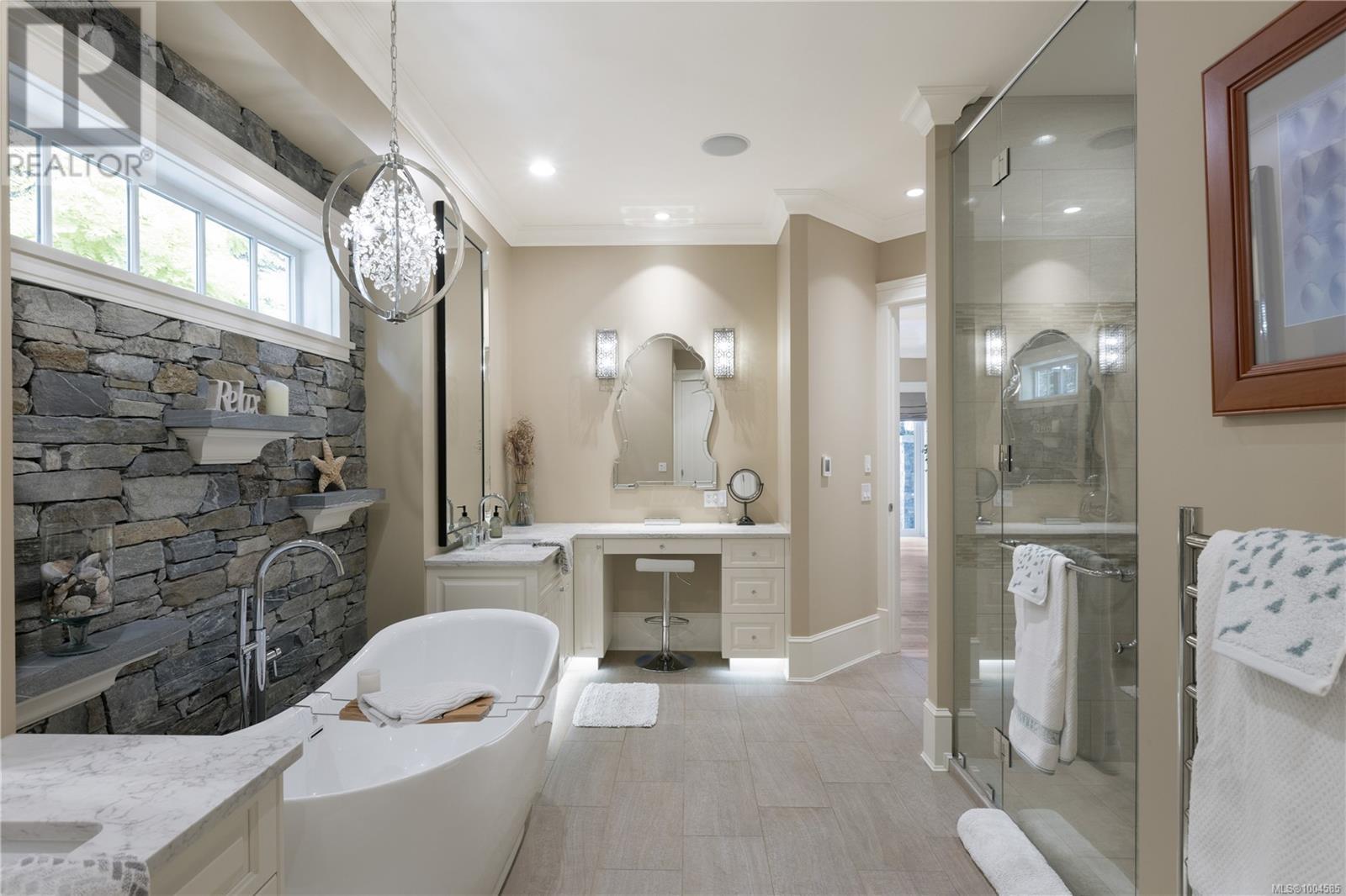 5191 Santa Clara Ave, Saanich, British Columbia  V8Y 1W5 - Photo 35 - 1004585