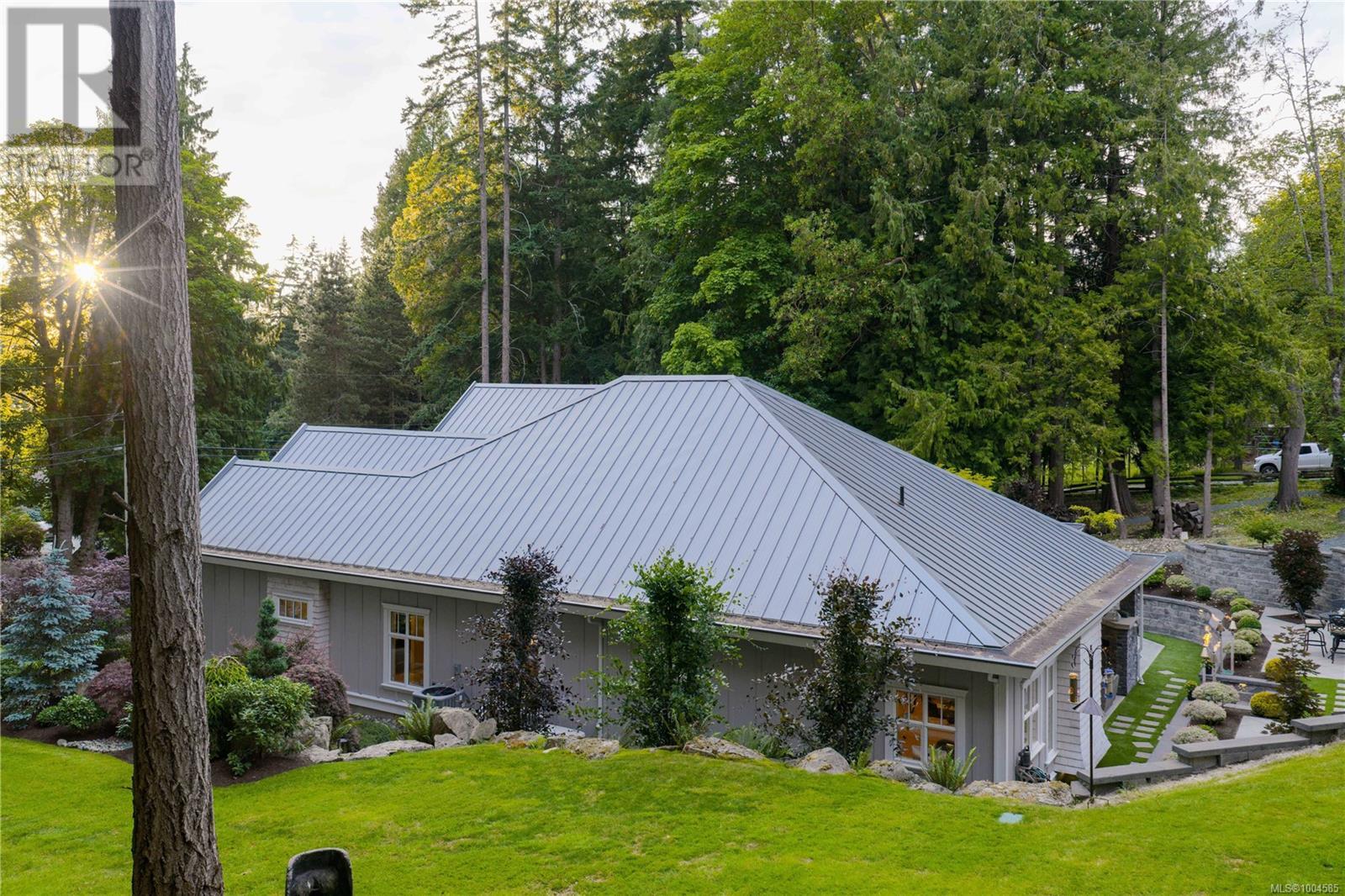 5191 Santa Clara Ave, Saanich, British Columbia  V8Y 1W5 - Photo 52 - 1004585