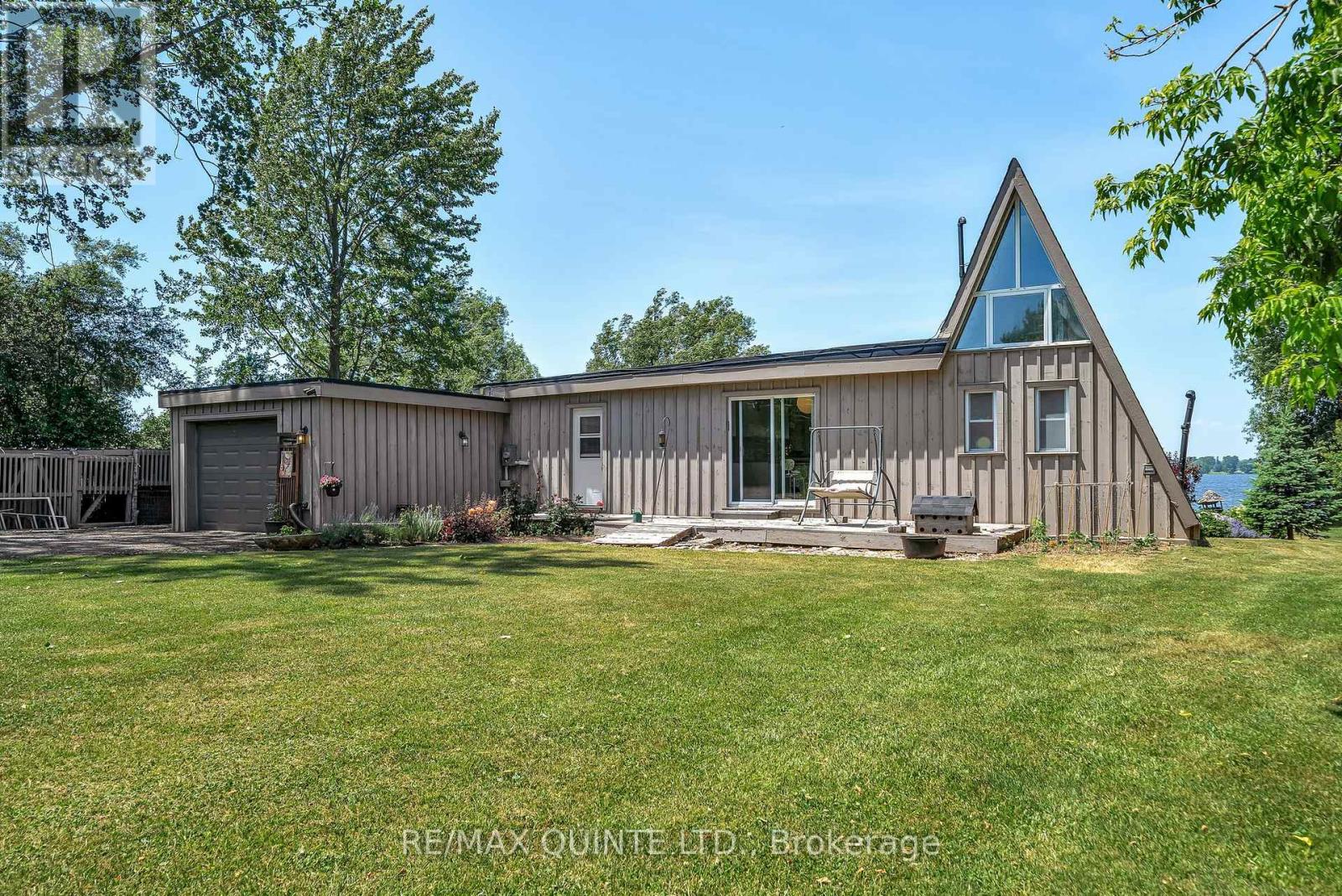Property at 124 ONDERDONK LANE image 1