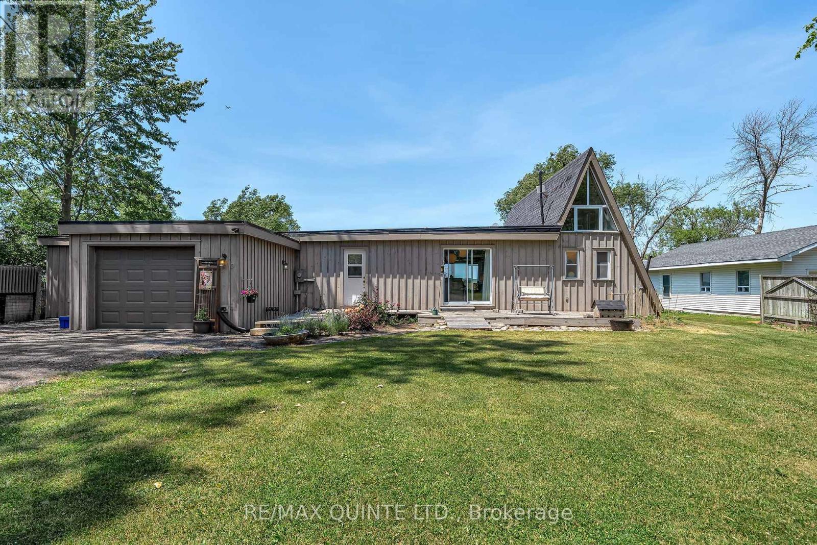Property at 124 ONDERDONK LANE image 4