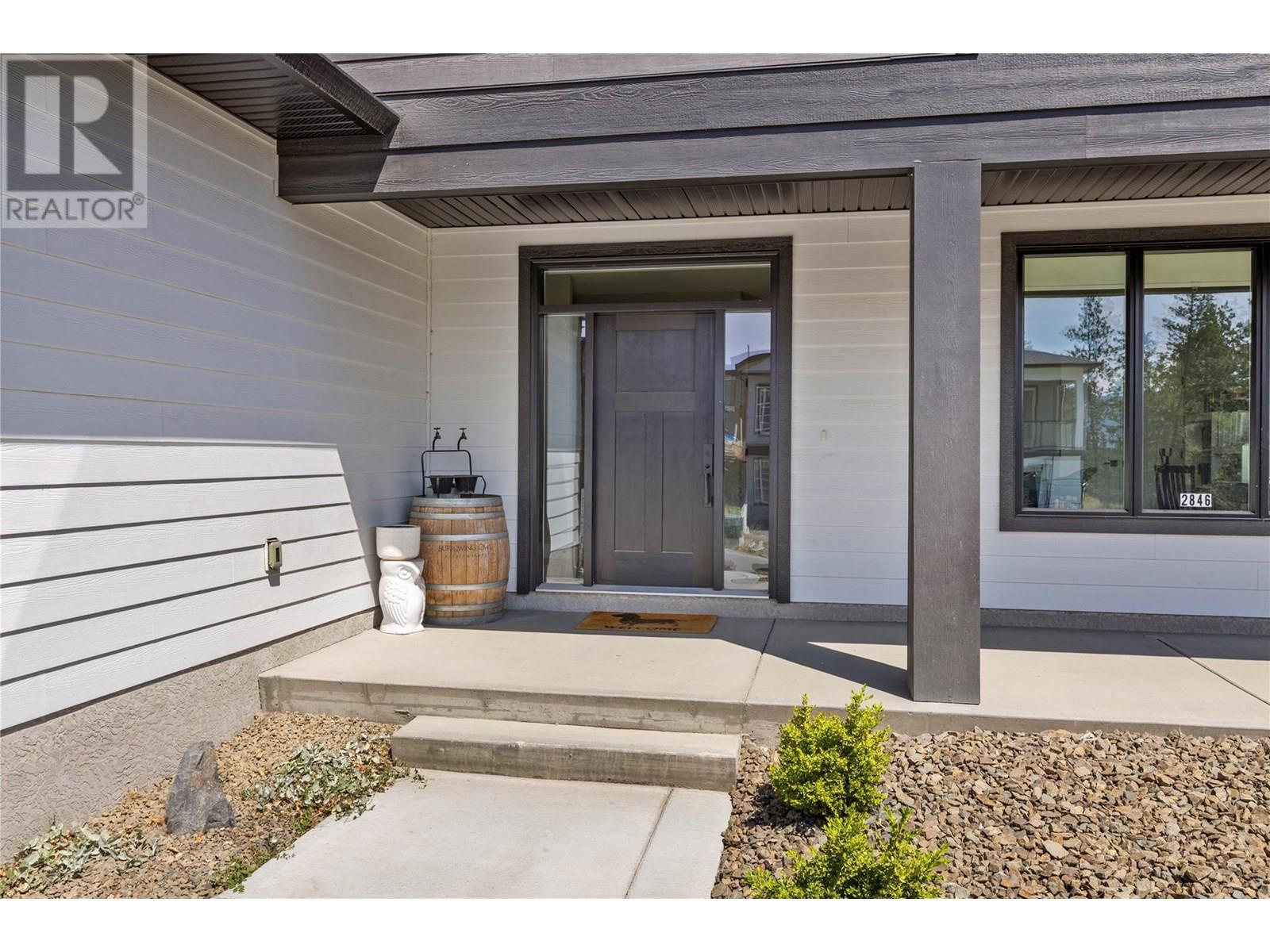 2846 Canyon Crest Drive West Kelowna Photo 3