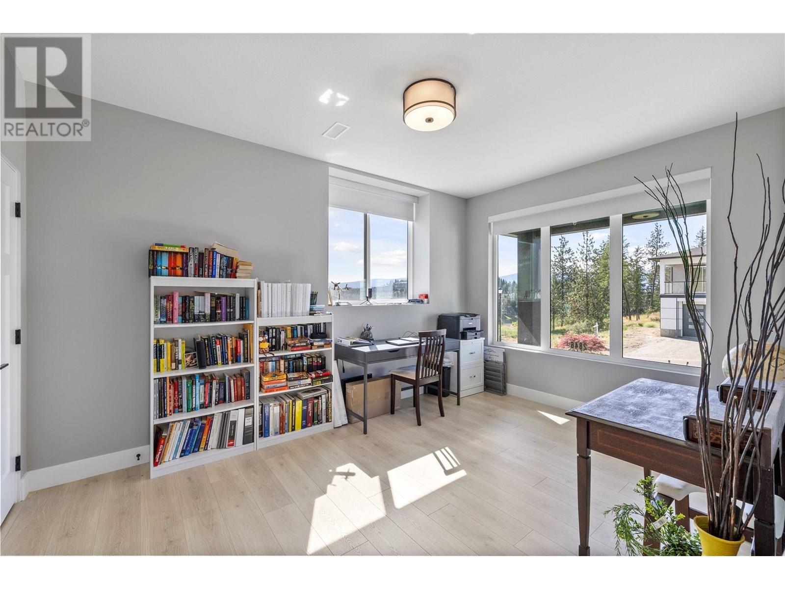 2846 Canyon Crest Drive West Kelowna Photo 6
