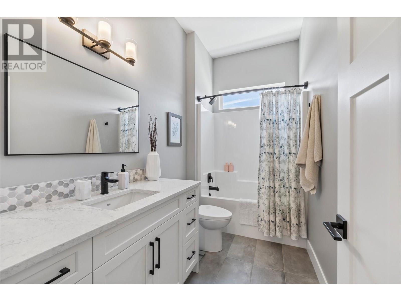 2846 Canyon Crest Drive West Kelowna Photo 38