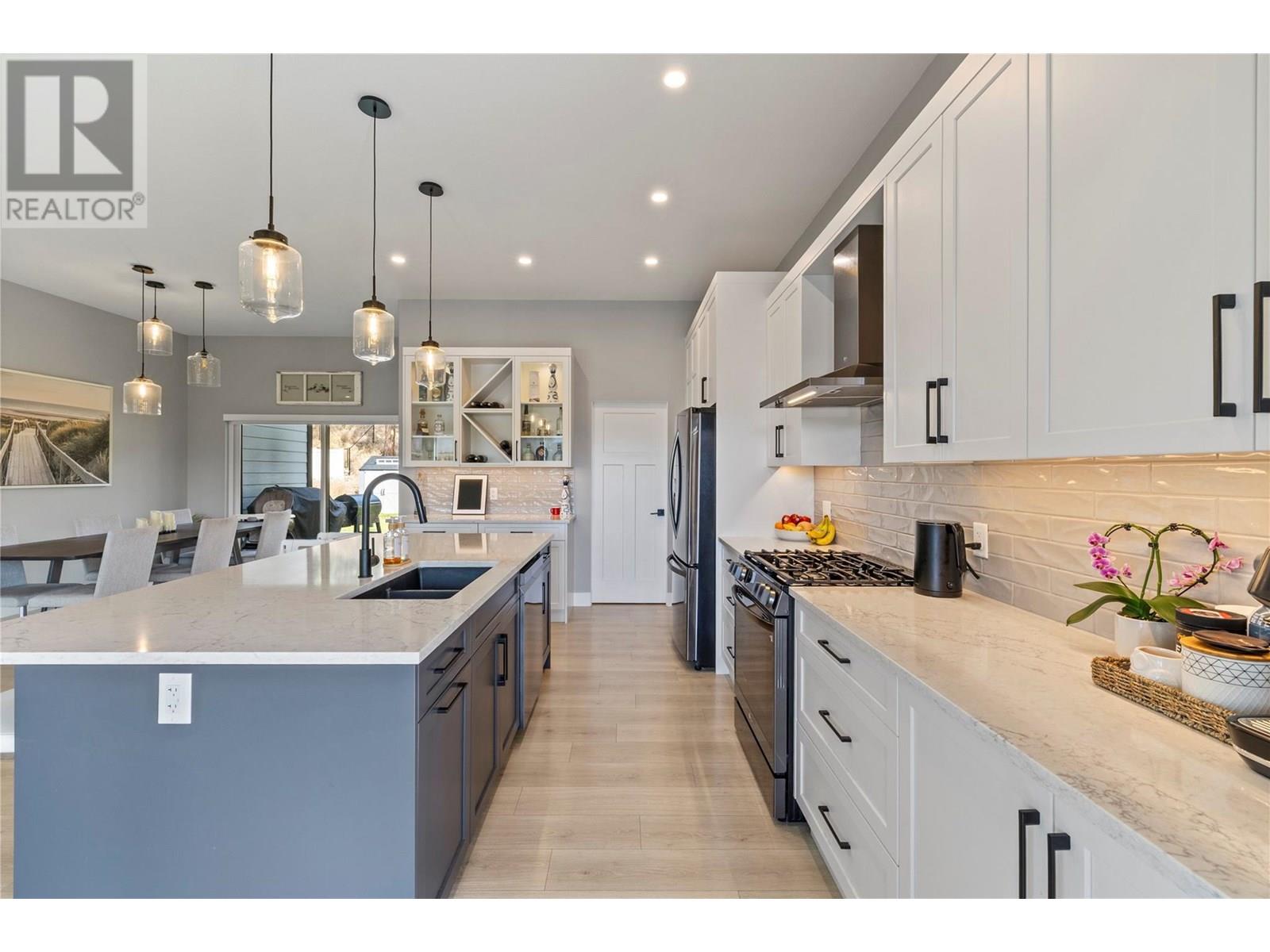 2846 Canyon Crest Drive West Kelowna Photo 15