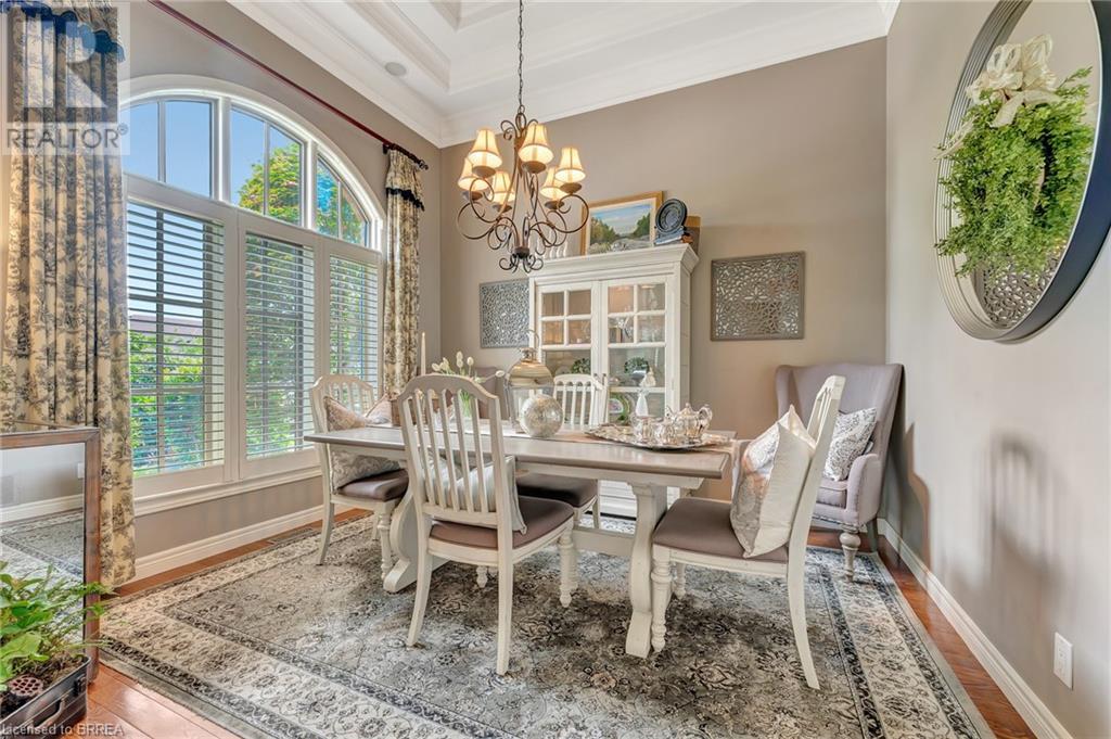 Property at 4 MACDONALD Crescent image 4