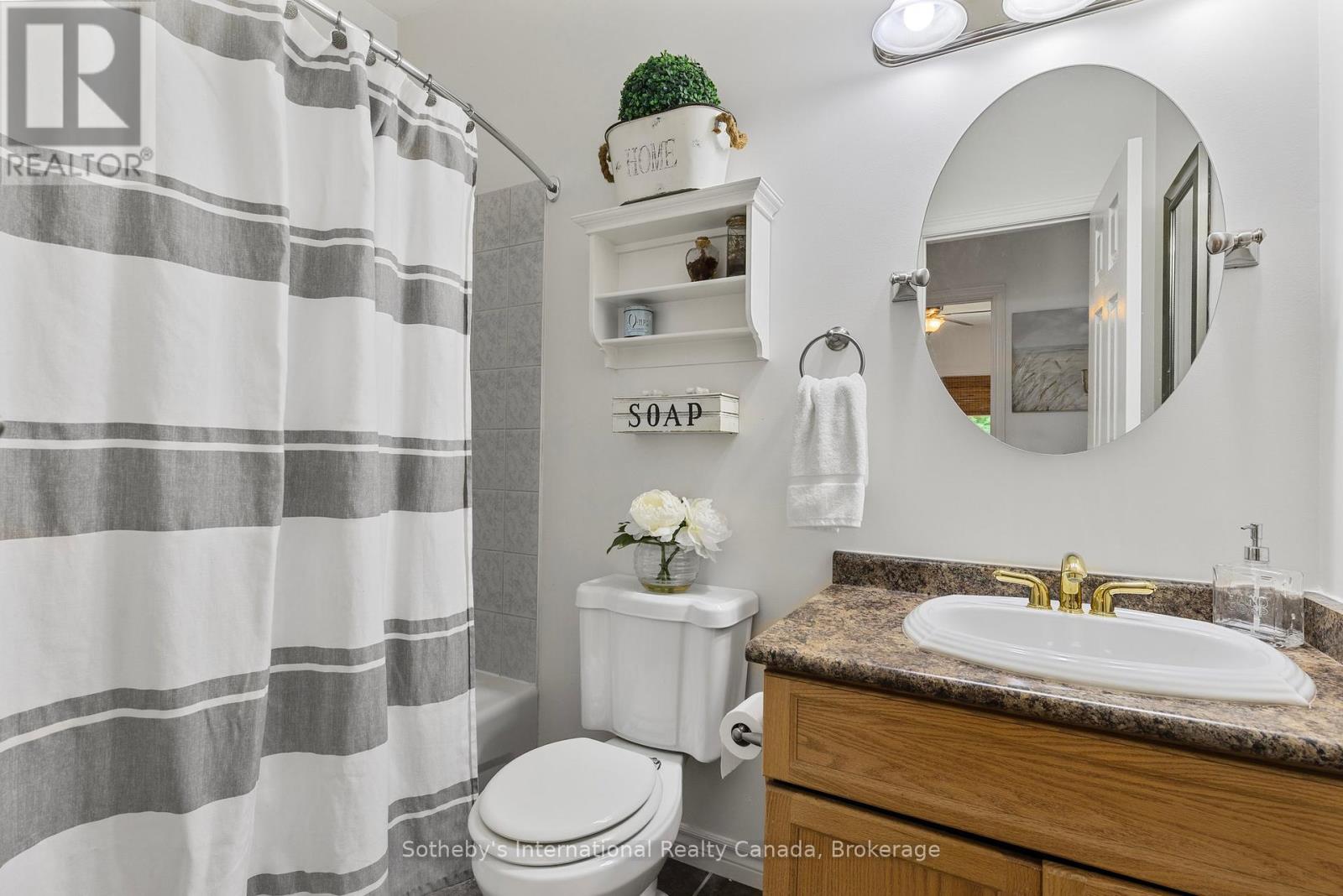 62 Oliver Drive, Tiny, Ontario  L0L 2J0 - Photo 23 - S12247363