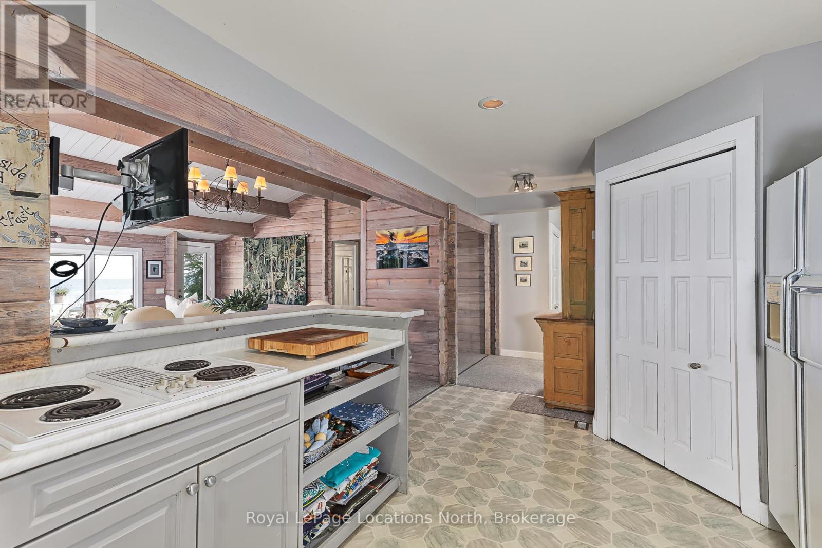 209297 26 Highway W, Blue Mountains, Ontario  L9Y 3Z2 - Photo 34 - X12247396