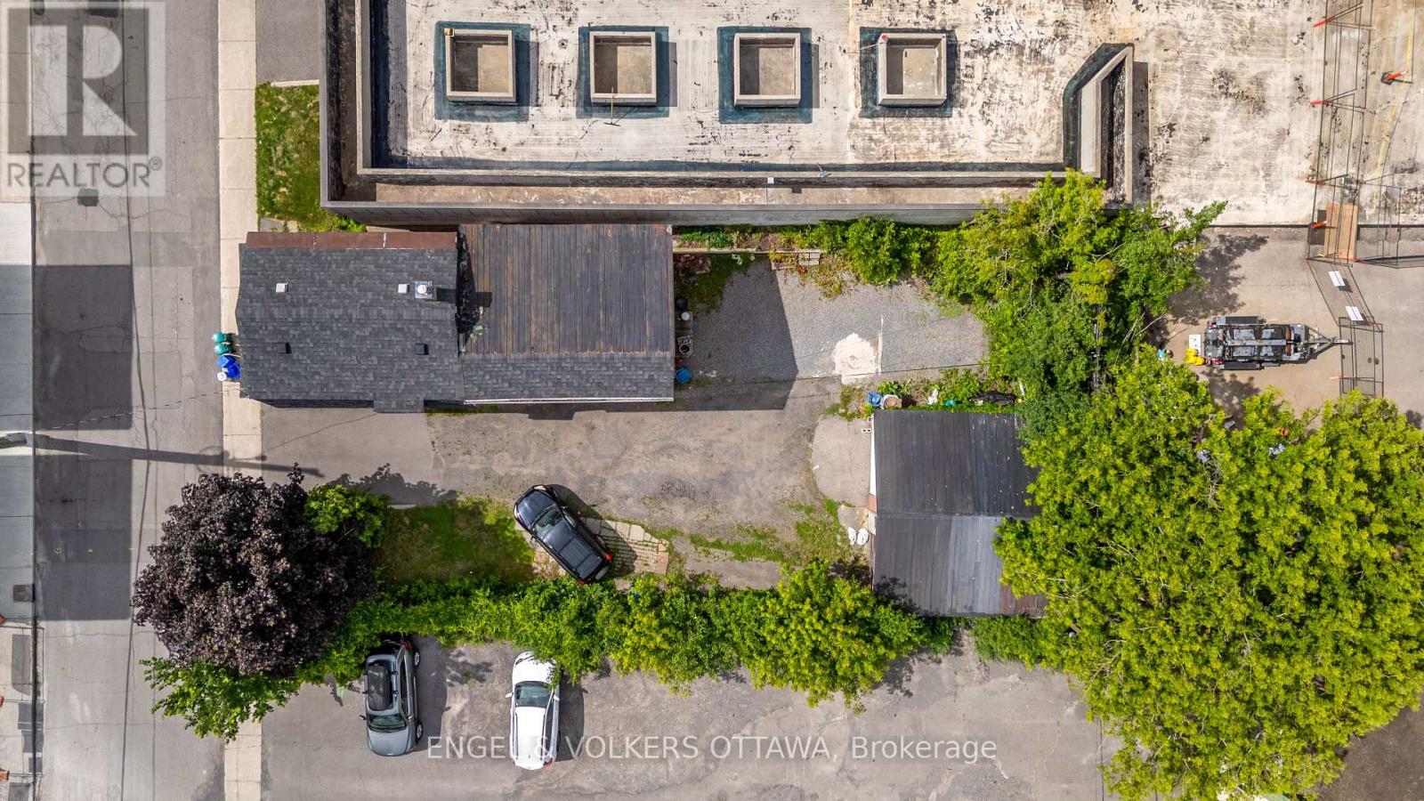133 Forward Avenue, Ottawa, Ontario  K1Y 1K8 - Photo 7 - X12247433