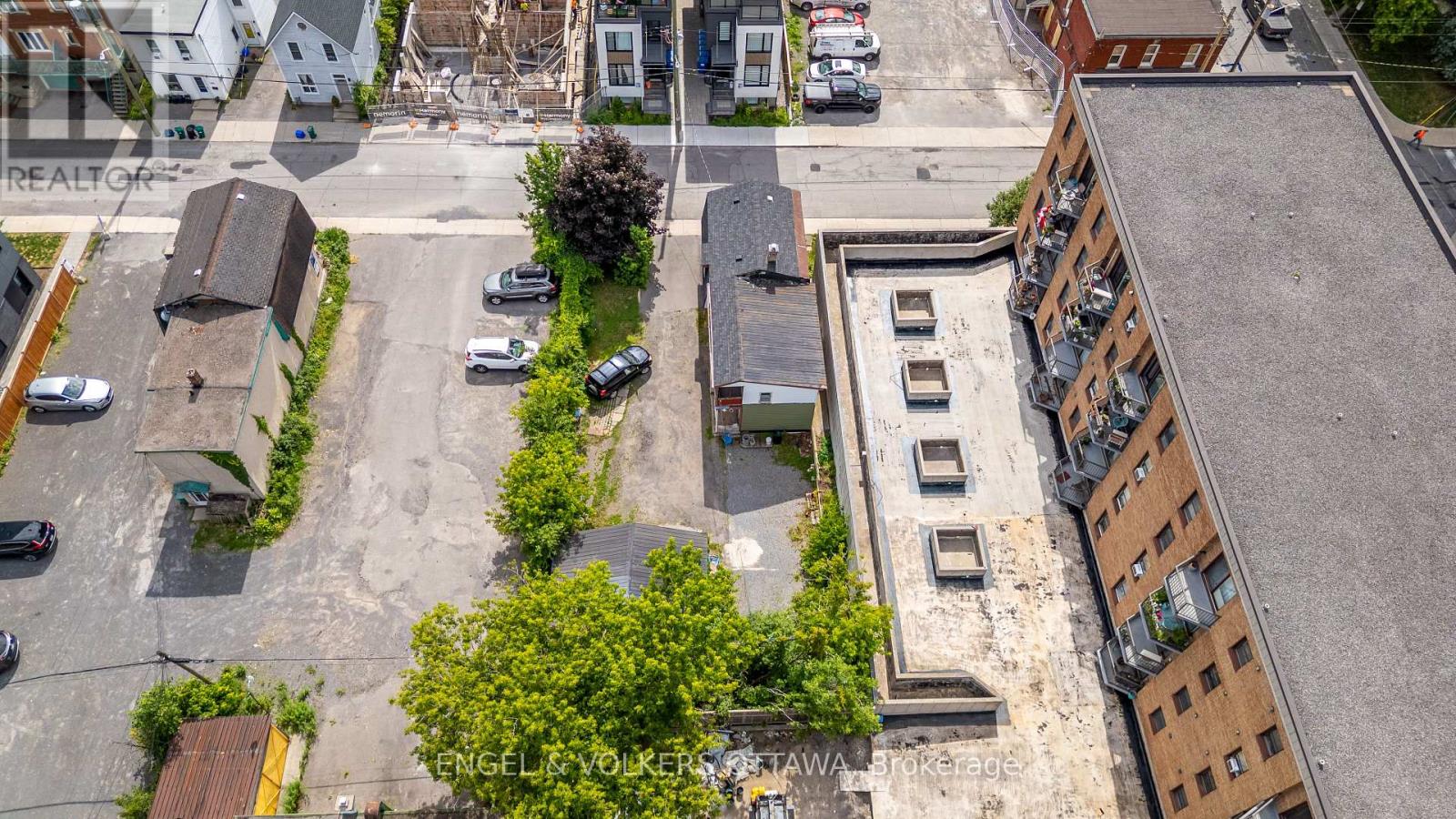 133 Forward Avenue, Ottawa, Ontario  K1Y 1K8 - Photo 8 - X12247433