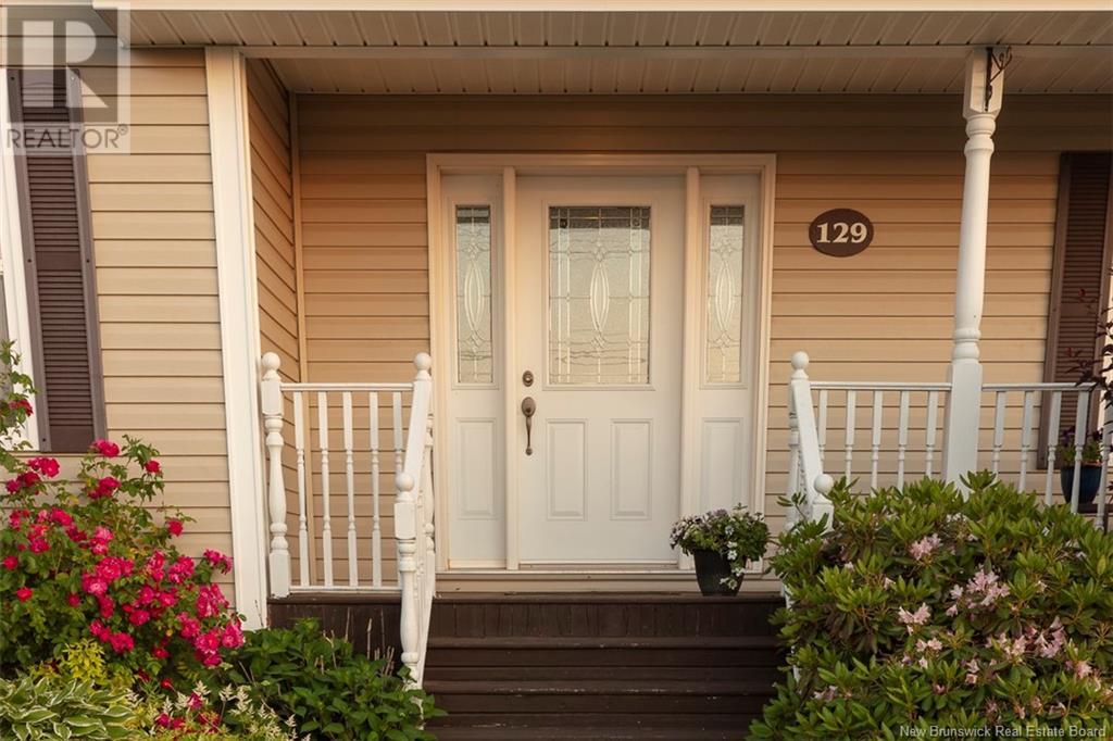 Property at 129 Sawgrass image 3