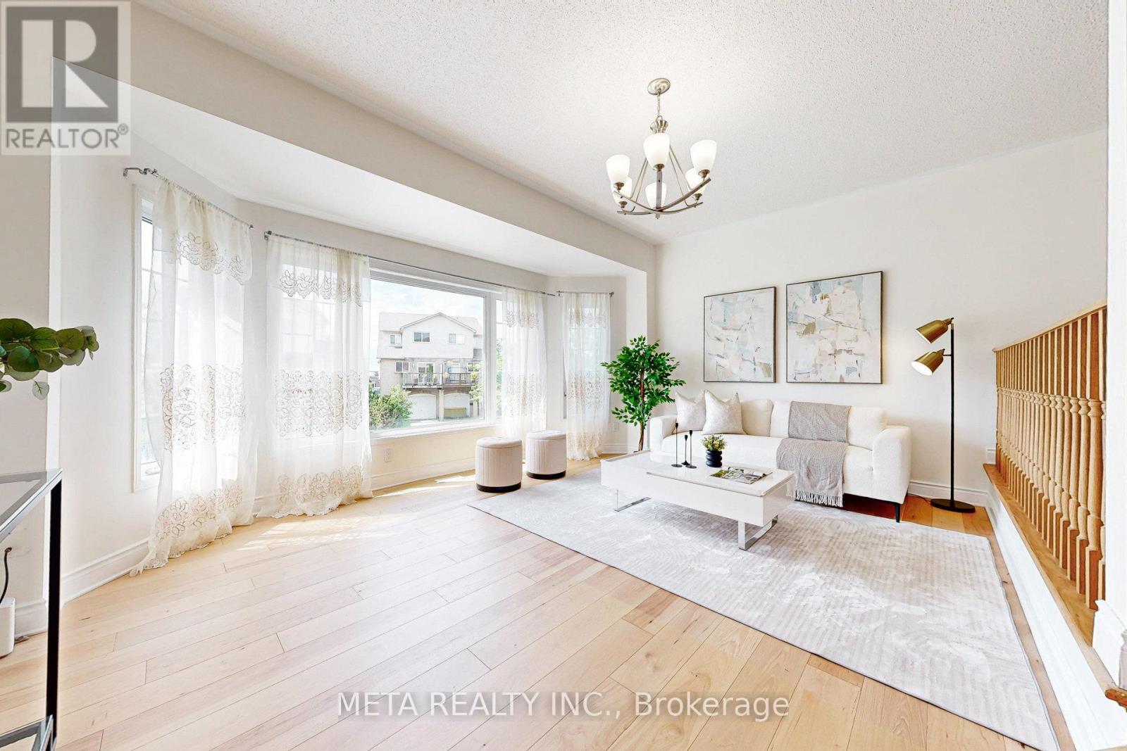 Property at 26 RUMI CRESCENT image 1
