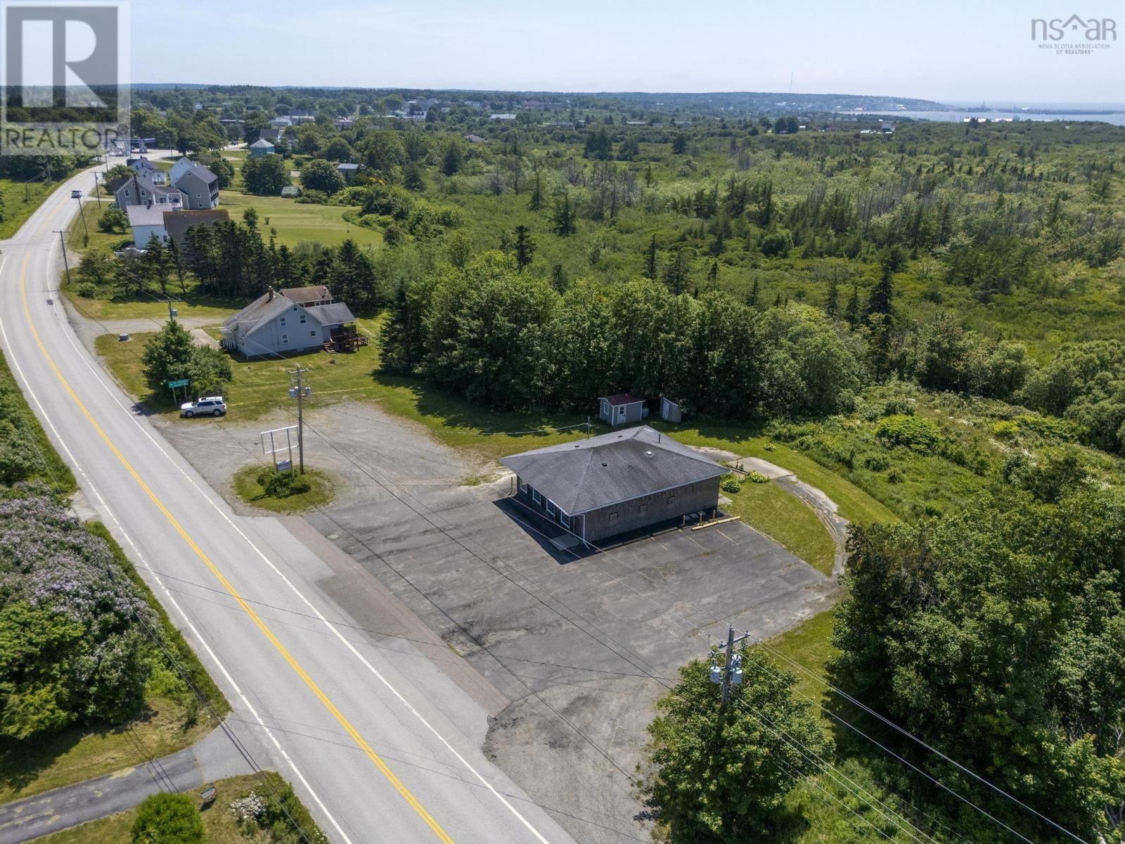8837 Highway 1, Meteghan River, Nova Scotia  B0W 2L0 - Photo 13 - 202515837