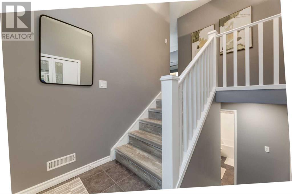 Property at 8808 6 Street SE image 3