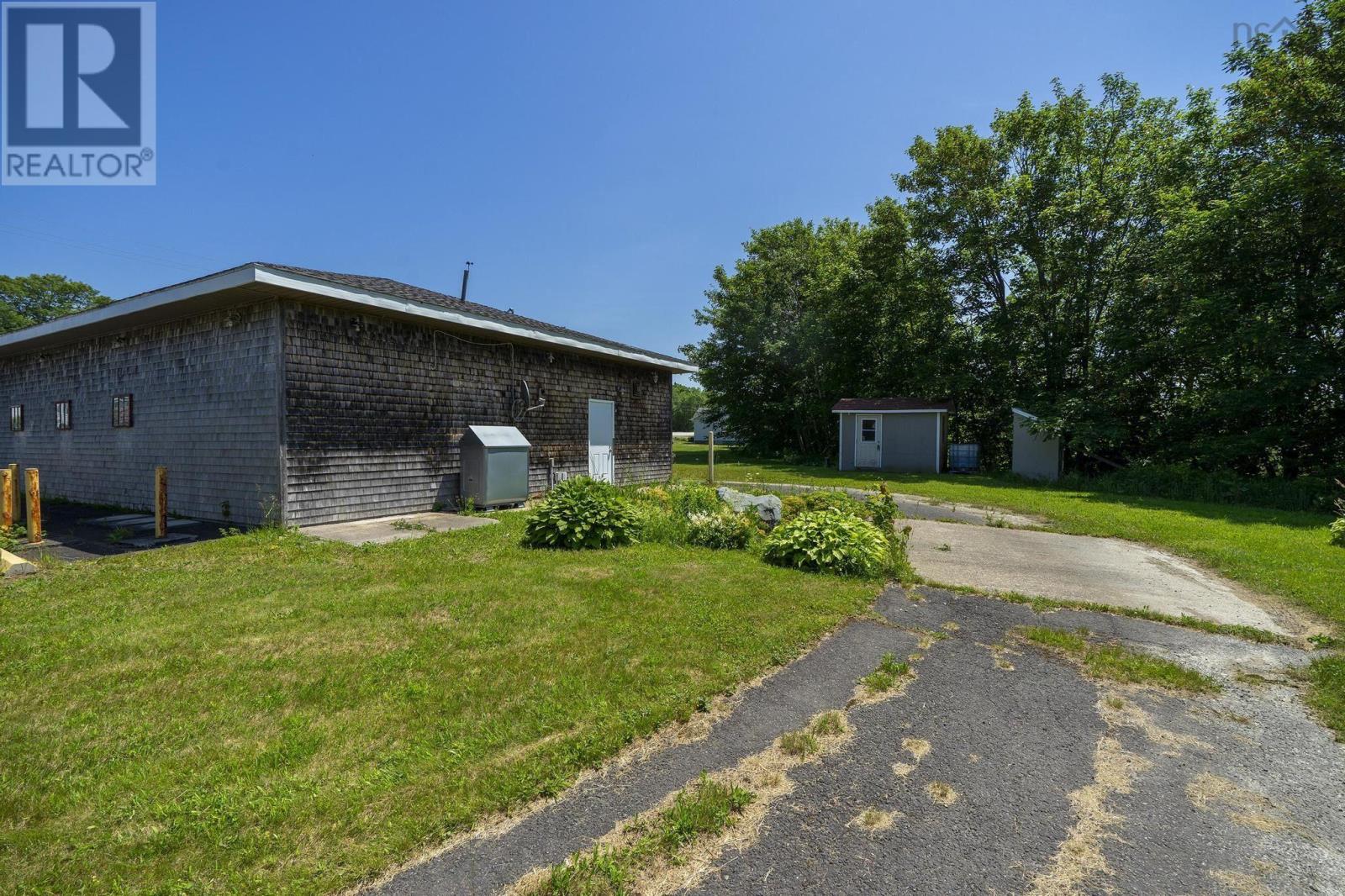 8837 Highway 1, Meteghan River, Nova Scotia  B0W 2L0 - Photo 47 - 202515837