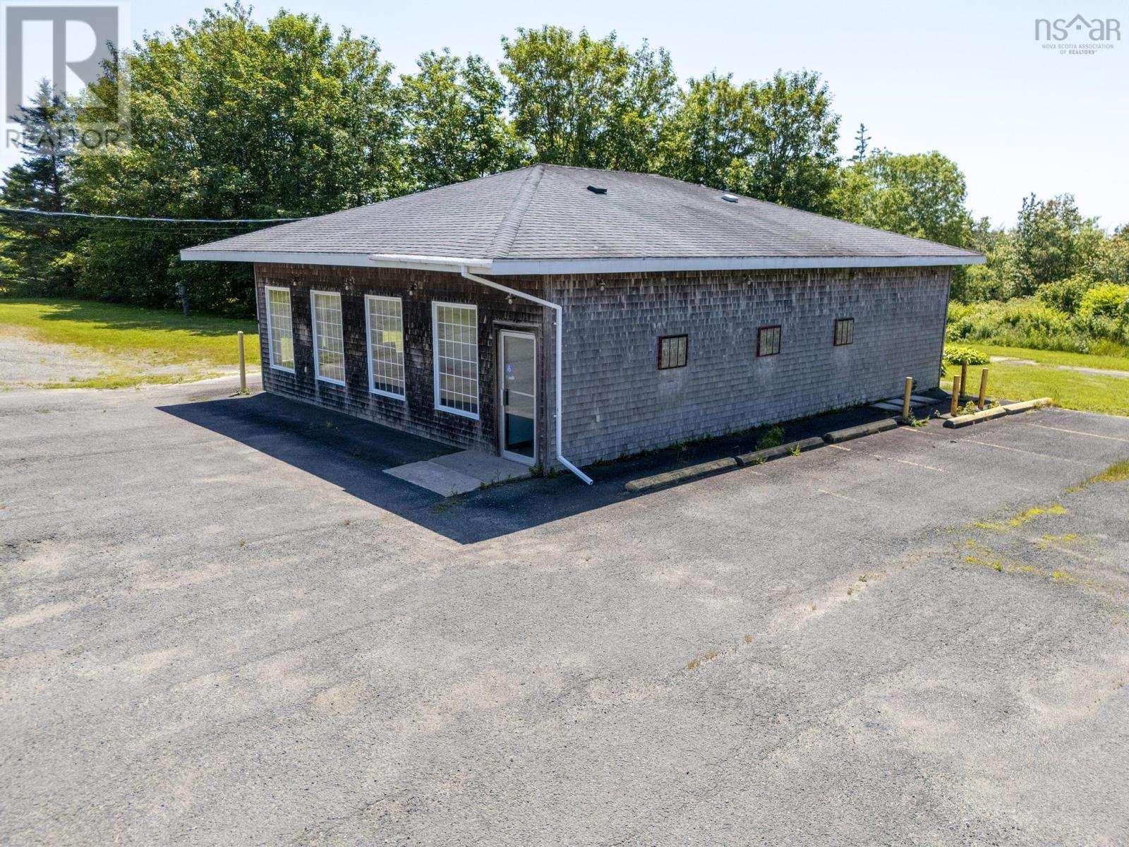 8837 Highway 1, Meteghan River, Nova Scotia  B0W 2L0 - Photo 7 - 202515837