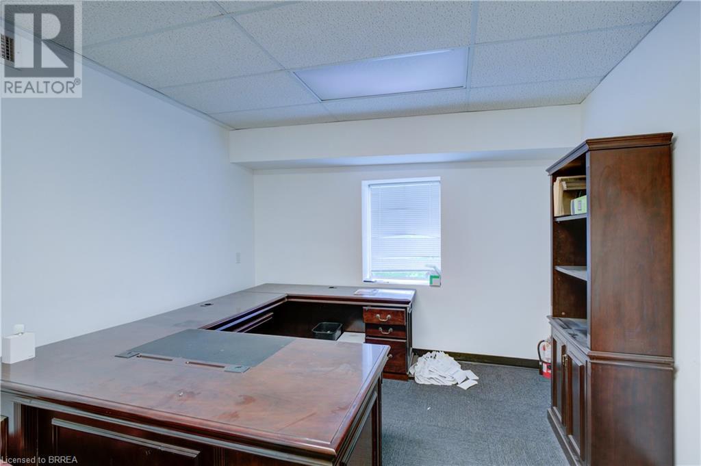 37 Adams Boulevard, Brantford, Ontario  N3S 7V8 - Photo 14 - 40744314