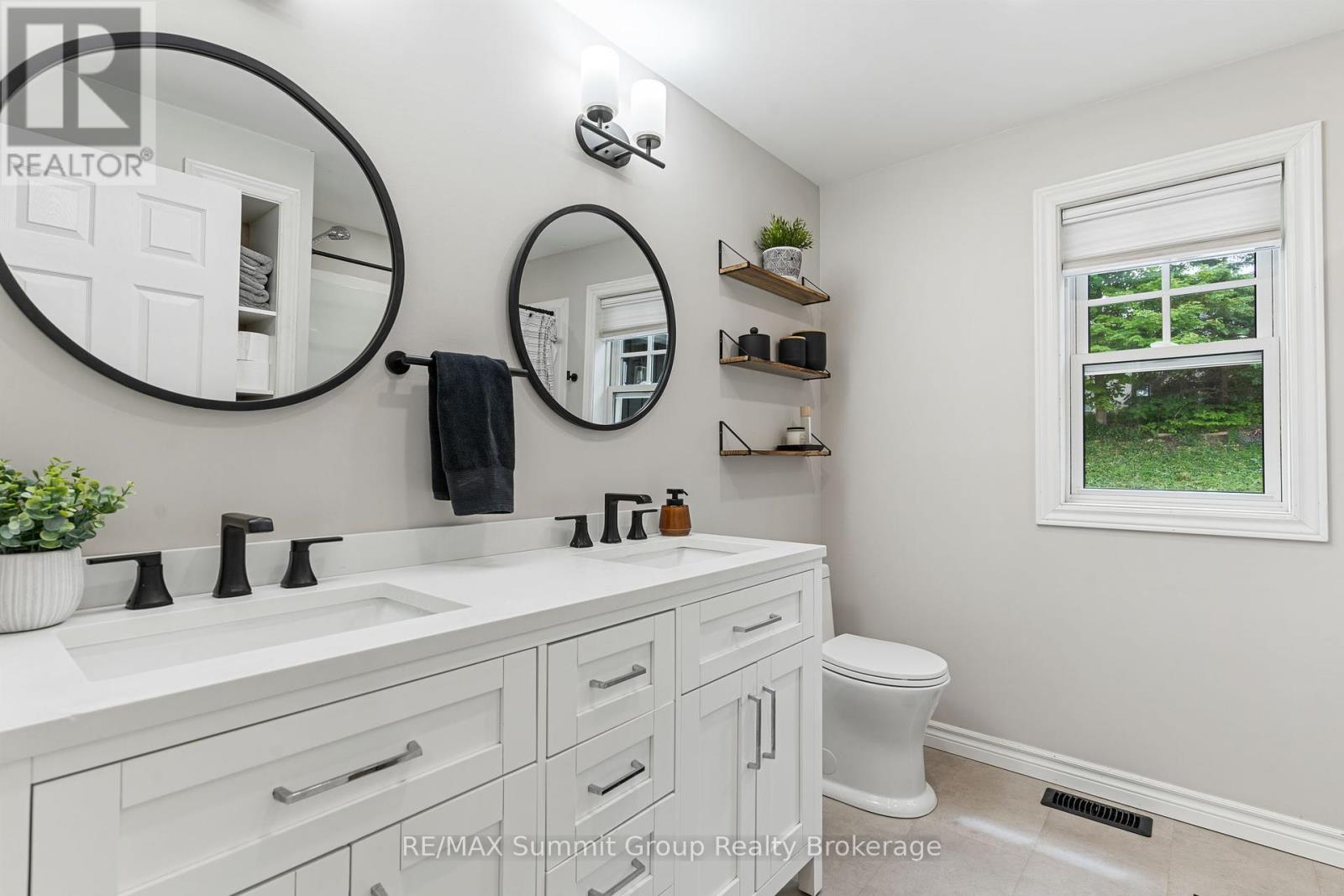 494255 Grey Road 2, Grey Highlands, Ontario  N0C 1C0 - Photo 16 - X12236233