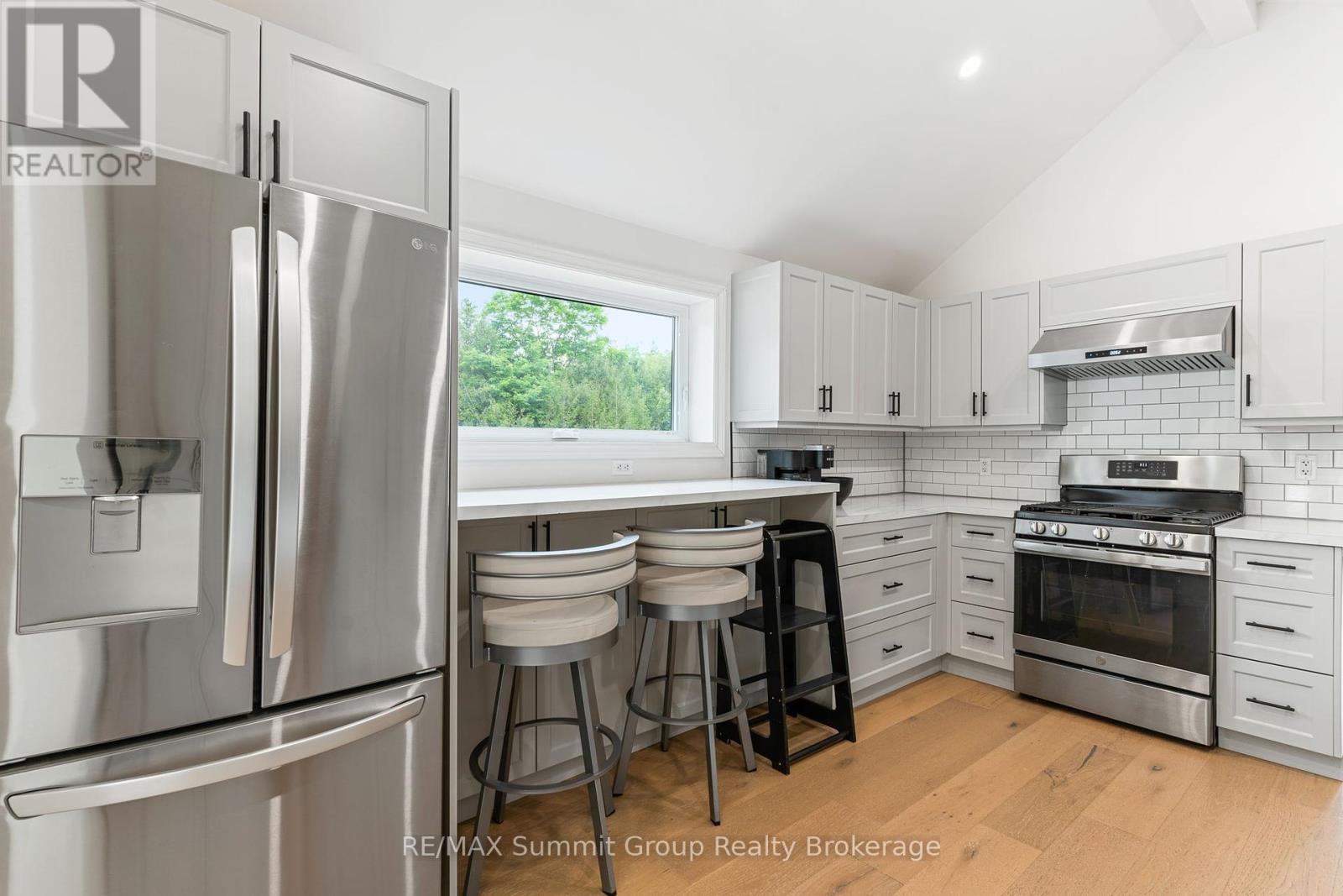 494255 Grey Road 2, Grey Highlands, Ontario  N0C 1C0 - Photo 5 - X12236233