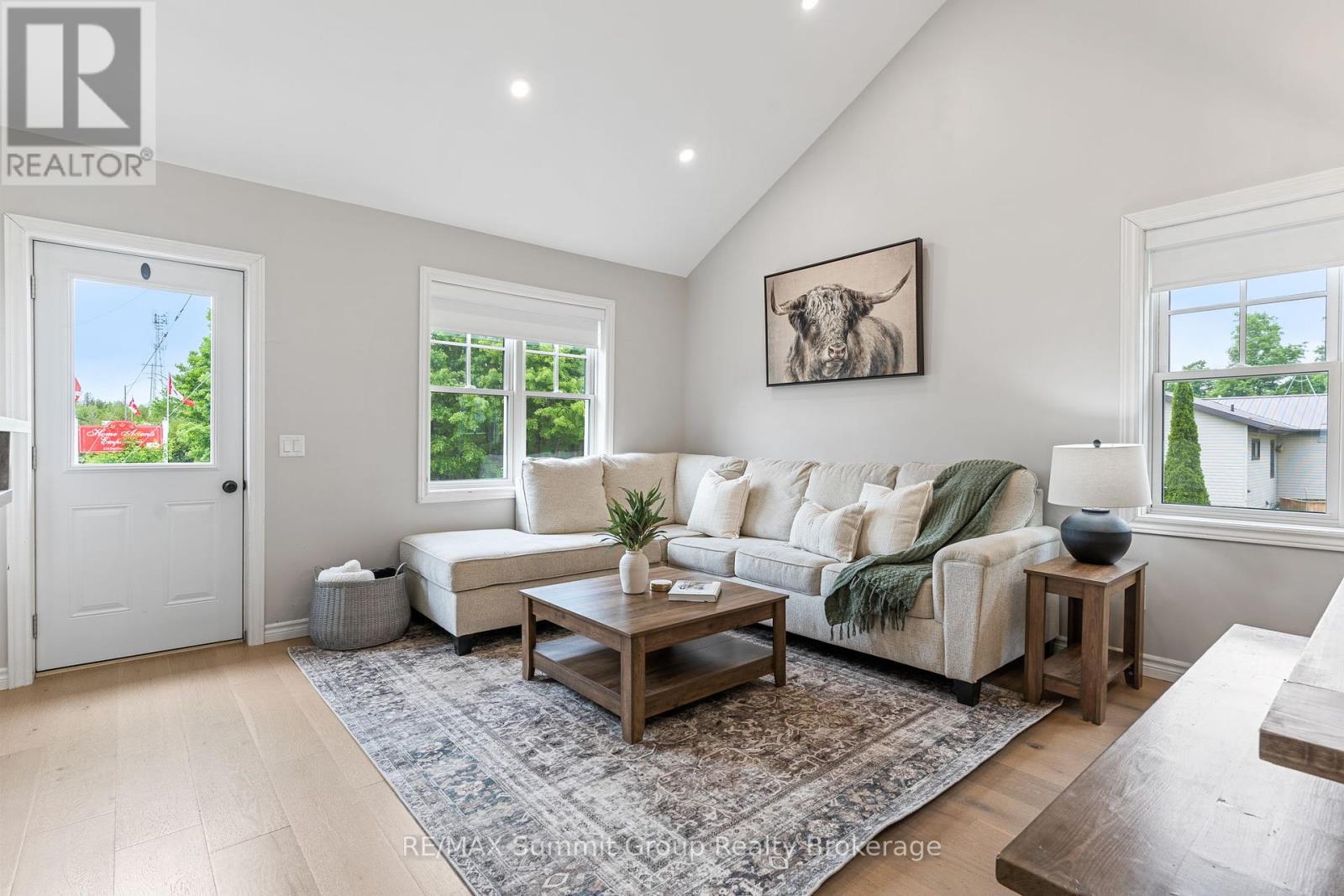 494255 Grey Road 2, Grey Highlands, Ontario  N0C 1C0 - Photo 11 - X12236233