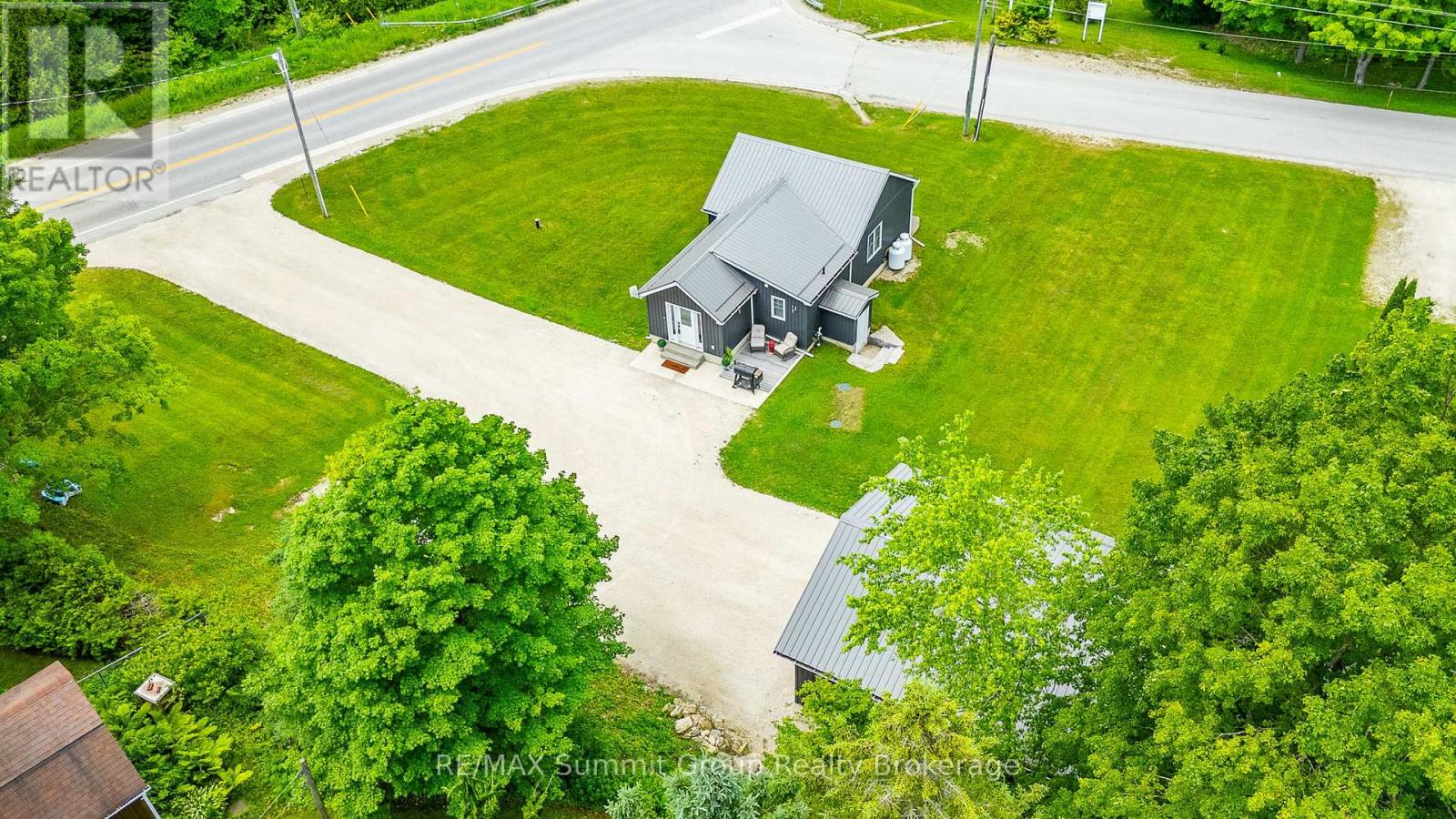 494255 Grey Road 2, Grey Highlands, Ontario  N0C 1C0 - Photo 40 - X12236233