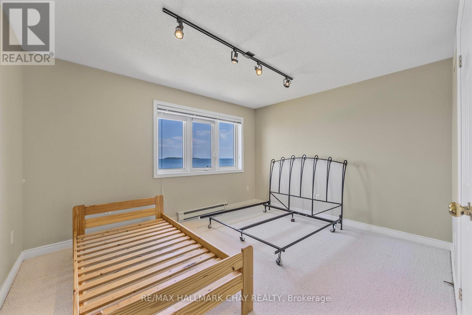 2653 Leonard Street, Innisfil, Ontario  L9S 3V3 - Photo 30 - N12247221