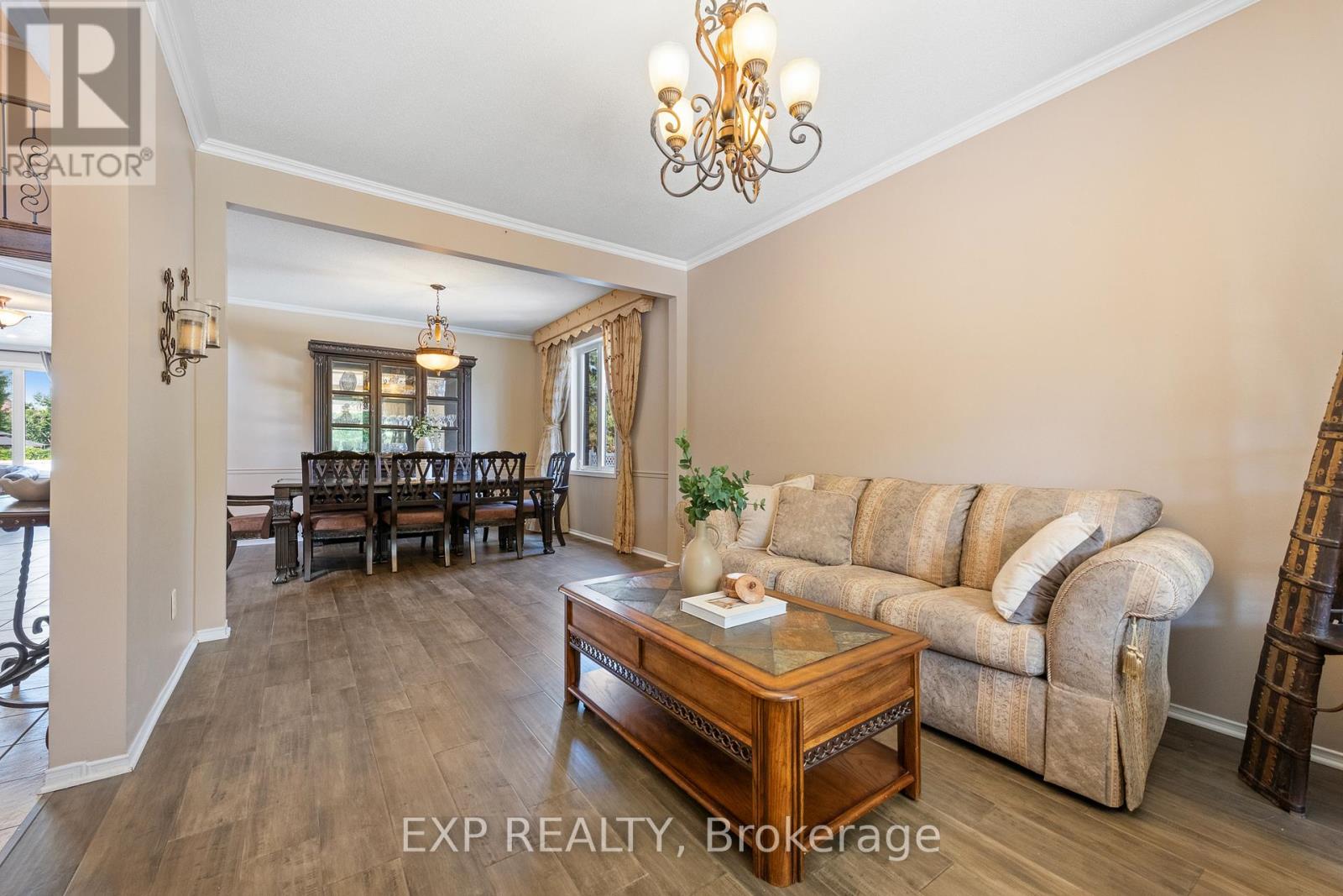Property at 2132 VALENCEVILLE CRESCENT image 5