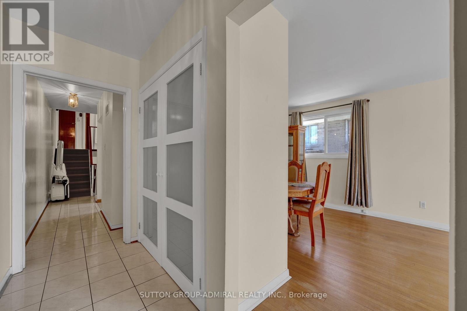 Property at 38 FRANKTON CRESCENT image 4