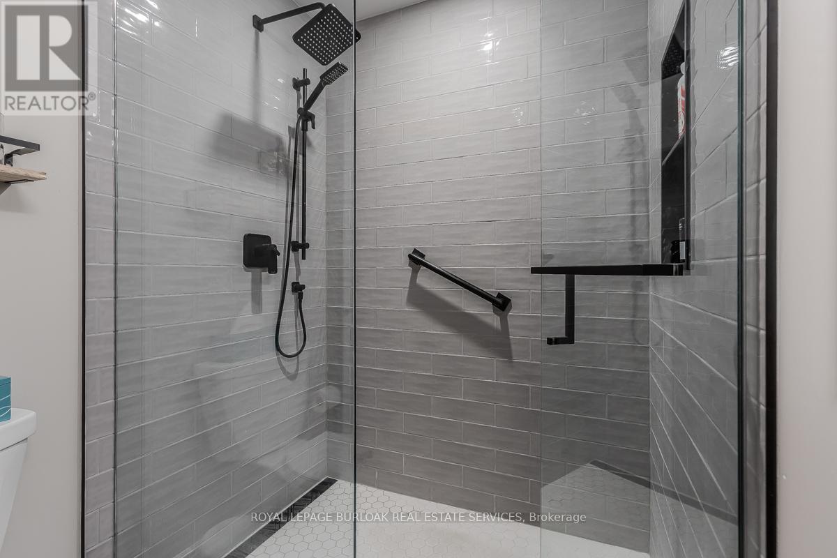 219 - 2075 Amherst Heights Drive, Burlington (Brant Hills), Ontario  L7P 5B8 - Photo 22 - W12247332