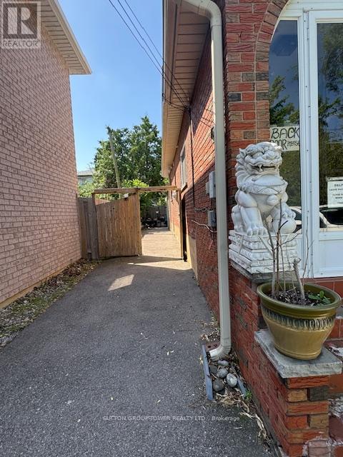Property at 37 DEE AVENUE image 3
