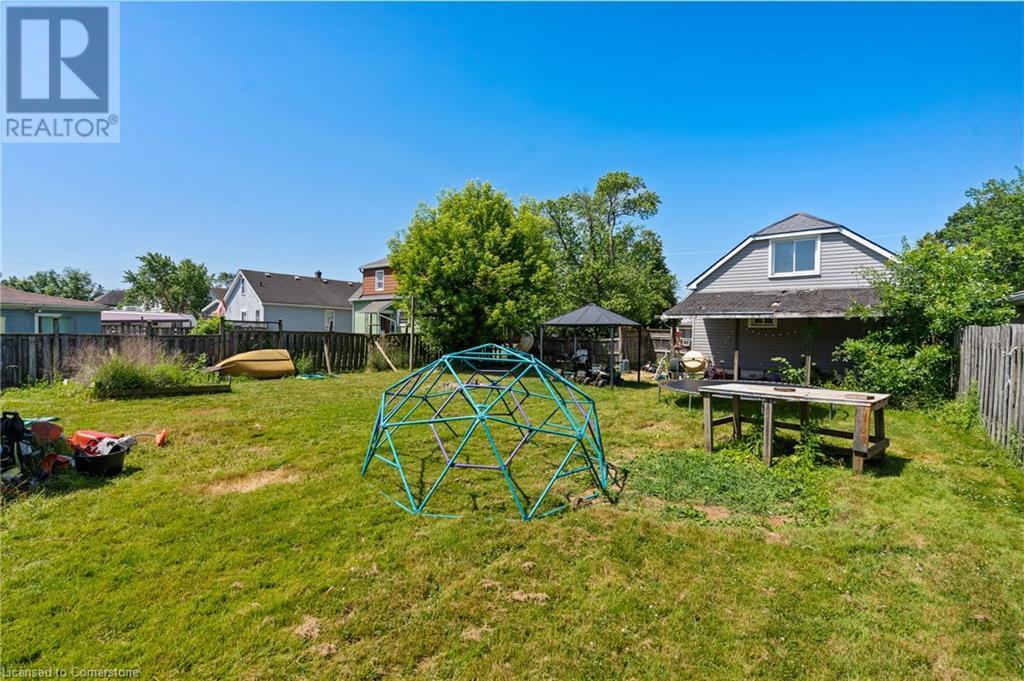 149 Alberta Street, Welland, Ontario  L3B 2V9 - Photo 23 - 40745094