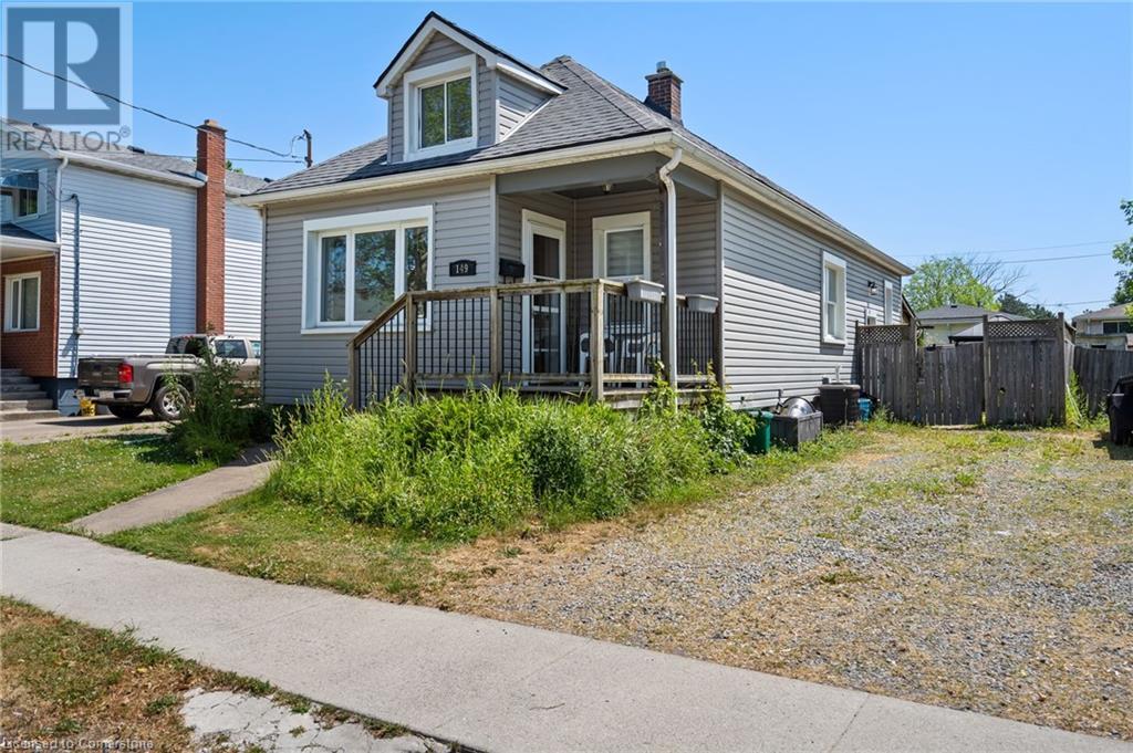 Property at 149 ALBERTA Street image 5