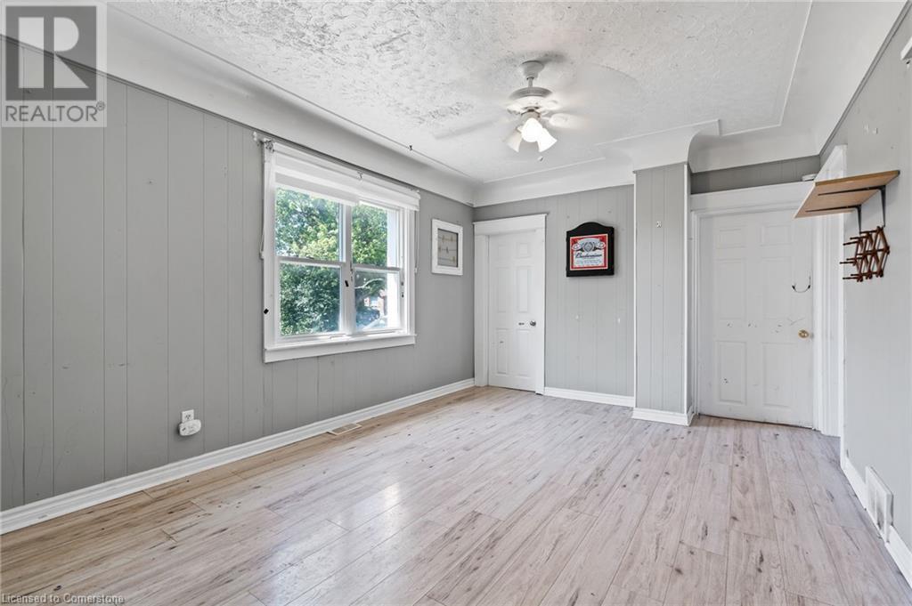 149 Alberta Street, Welland, Ontario  L3B 2V9 - Photo 6 - 40745094
