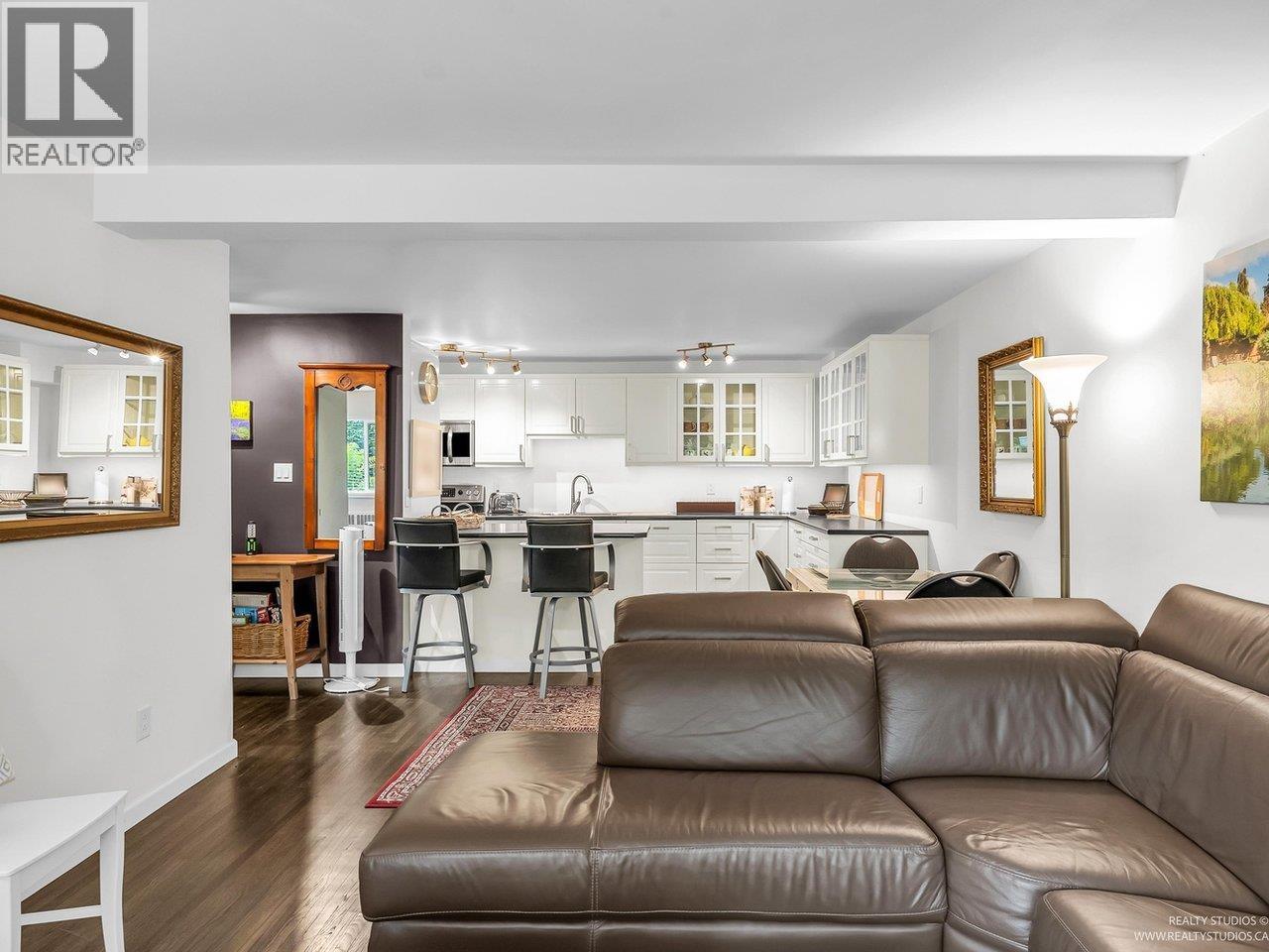 3 2146 W 43rd Avenue, Vancouver, British Columbia V6M 2E1 - Photo 4 - R3020357