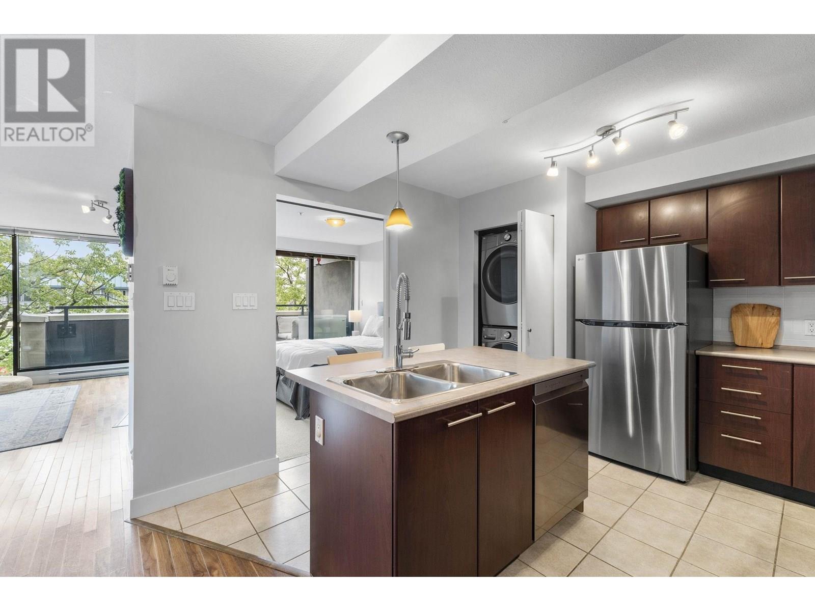 307 2525 BLENHEIM STREET, vancouver, British Columbia V6K4W6