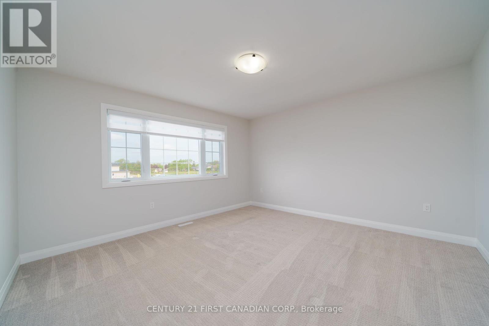 6 Sheldabren Street, North Middlesex, Ontario  N0M 1A0 - Photo 26 - X12149780