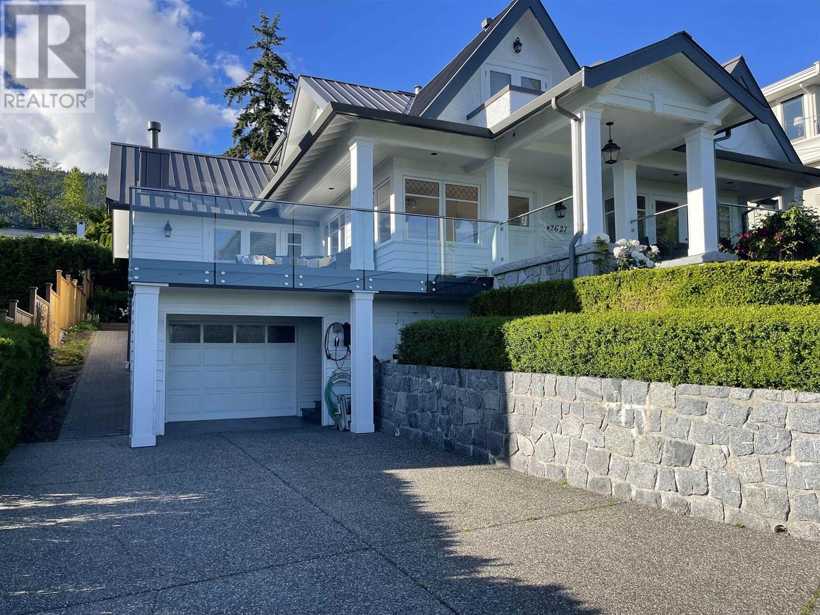2627 OTTAWA AVENUE, west vancouver, British Columbia V7V2T6