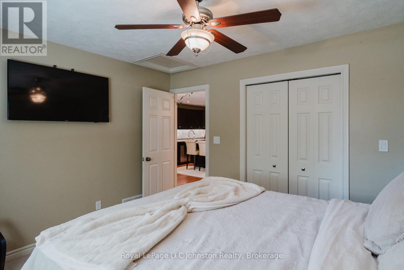 219 Stickel Street, Saugeen Shores, Ontario  N0H 2C1 - Photo 23 - X12247522