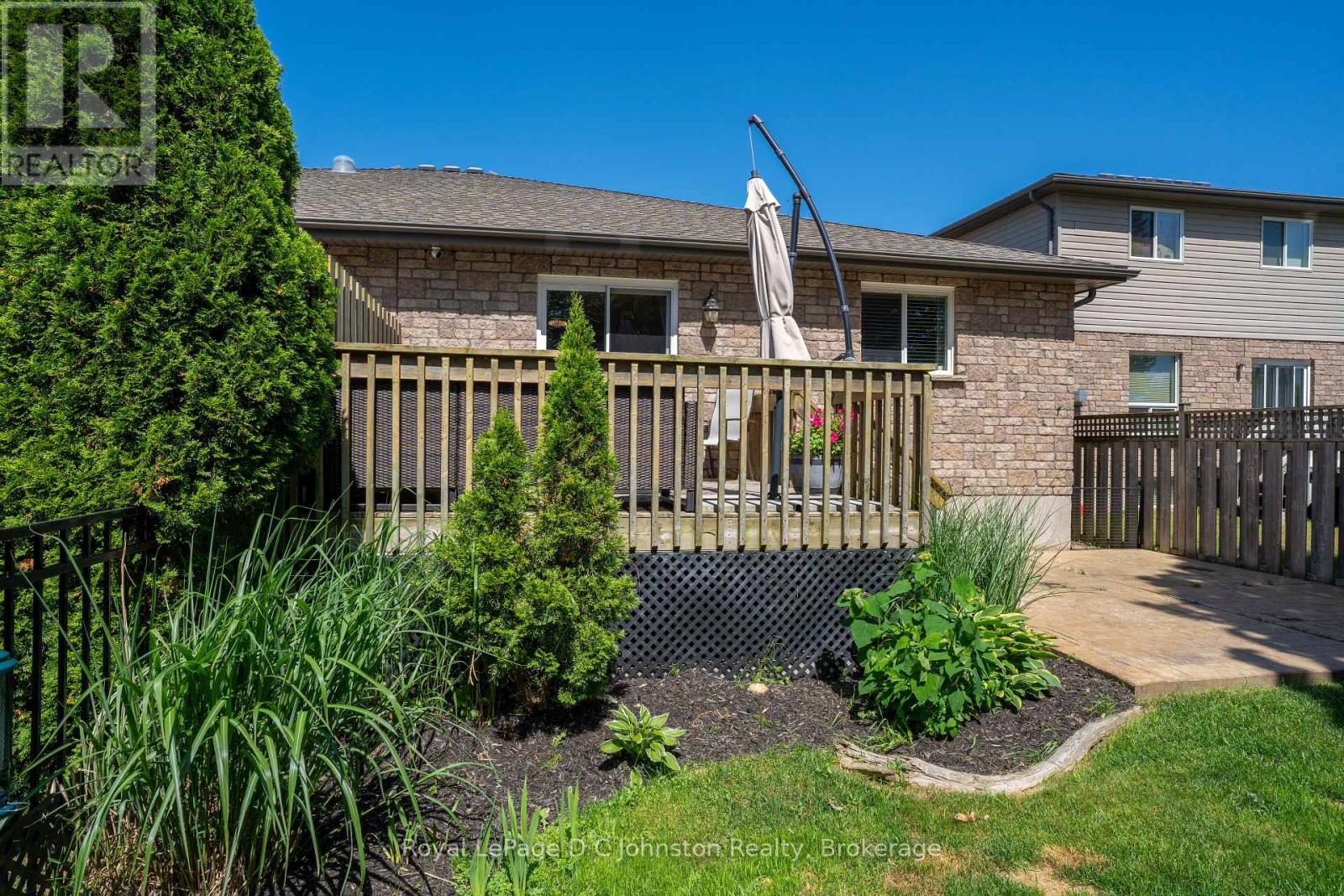 219 Stickel Street, Saugeen Shores, Ontario  N0H 2C1 - Photo 39 - X12247522