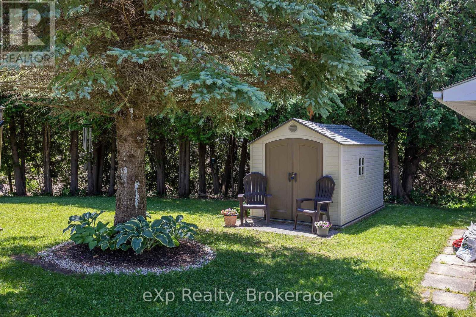 318827 Grey Road 1, Georgian Bluffs, Ontario  N4K 5N4 - Photo 37 - X12247523