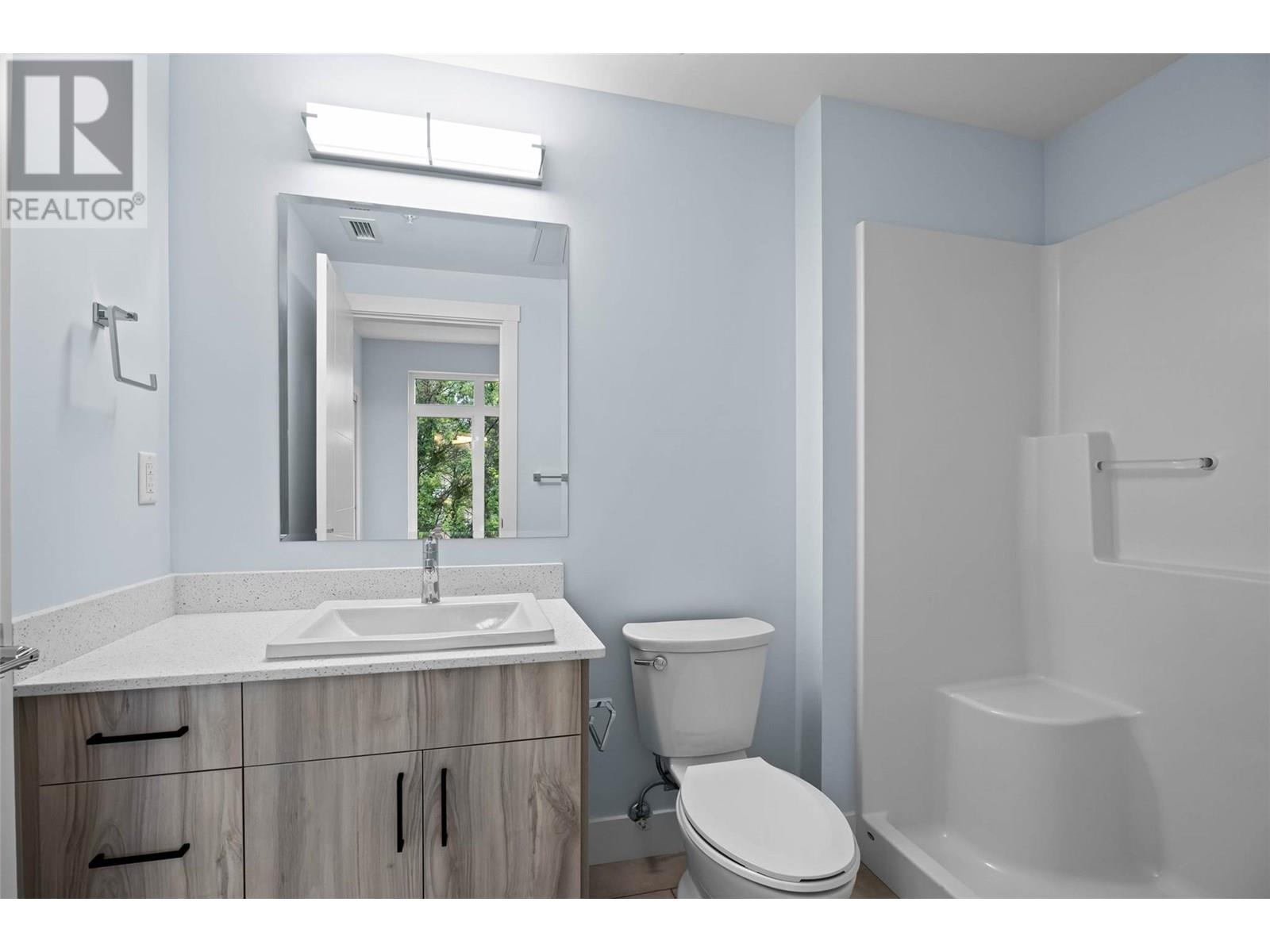 207 ROYAL Avenue Unit# 404, Kamloops, British Columbia