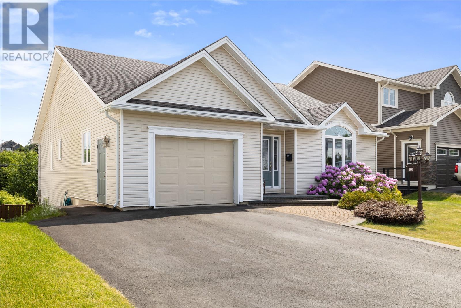 Property at 88 Castors Drive image 2