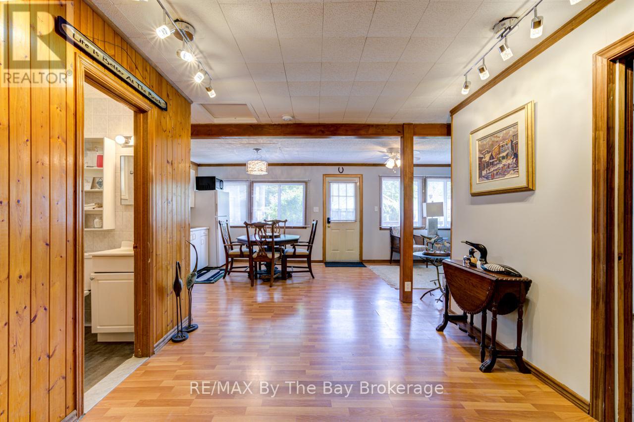 50 Balsam Street, Tiny, Ontario  L0L 1P1 - Photo 15 - S12219379